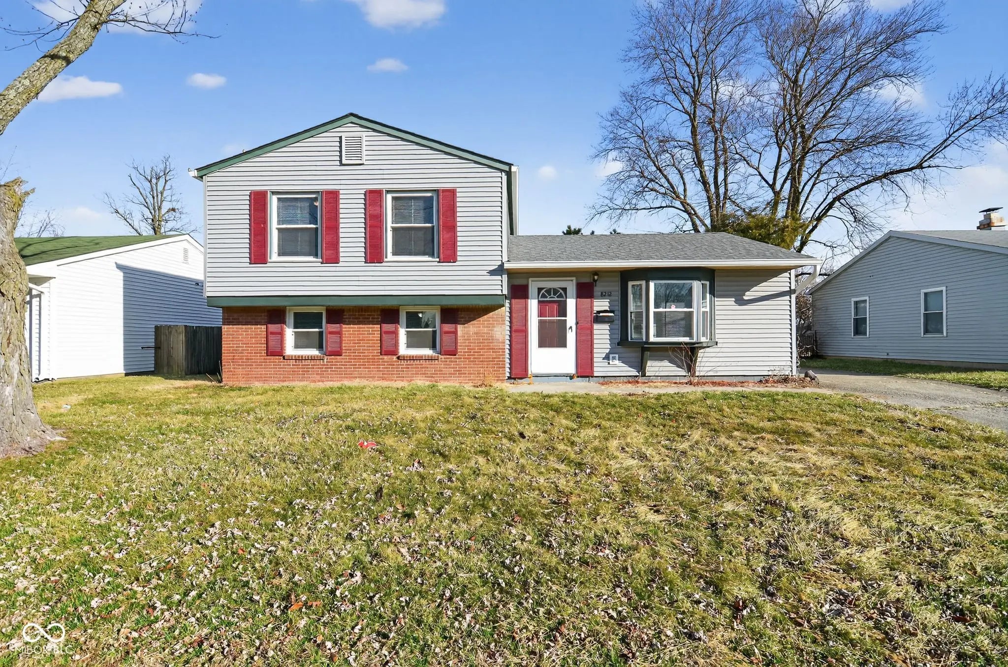 8212 Laughlin Drive, Indianapolis