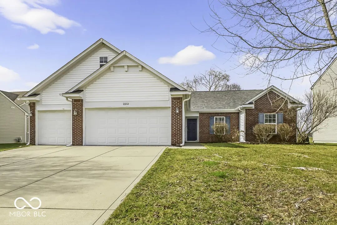 2212 Southlake Avenue E, Greenwood