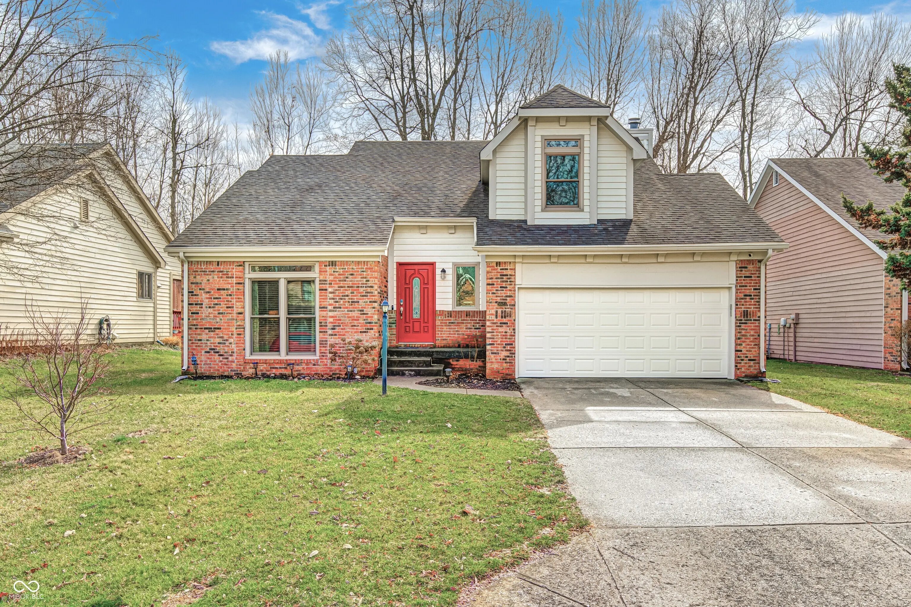 5523 Painted Maple Court, Indianapolis