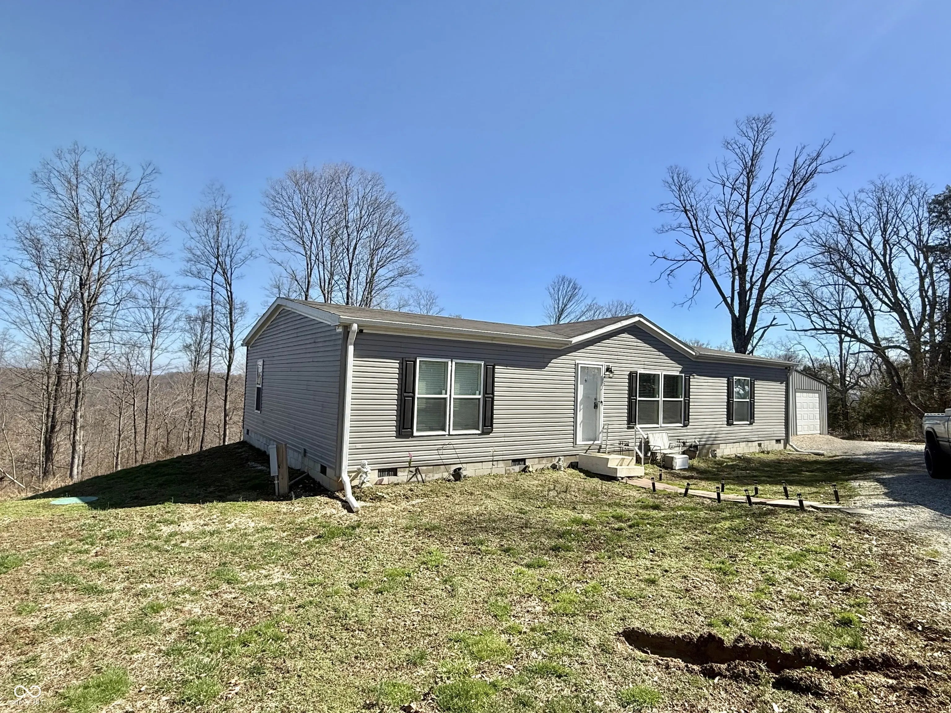 Photo of 8404 W County Road 225 S Medora, IN 47260