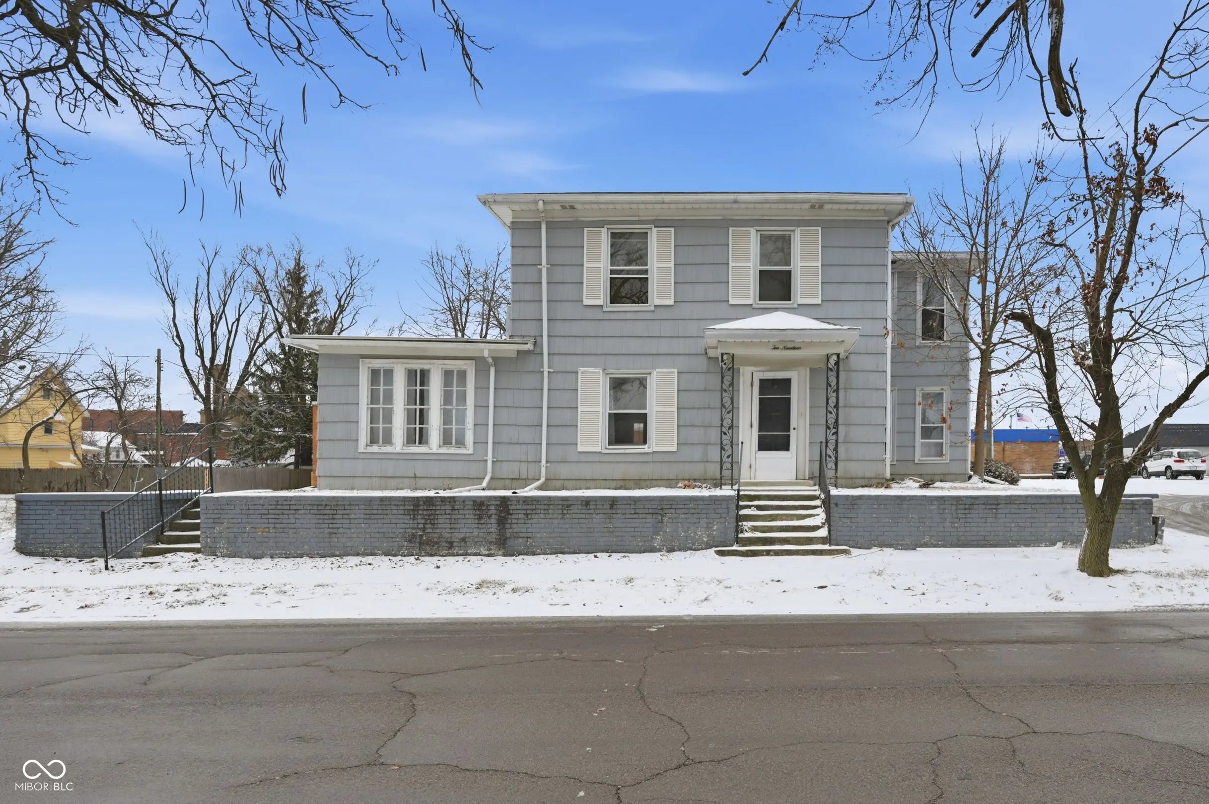 Photo of 219 W Kickapoo Street Hartford City, IN 47348