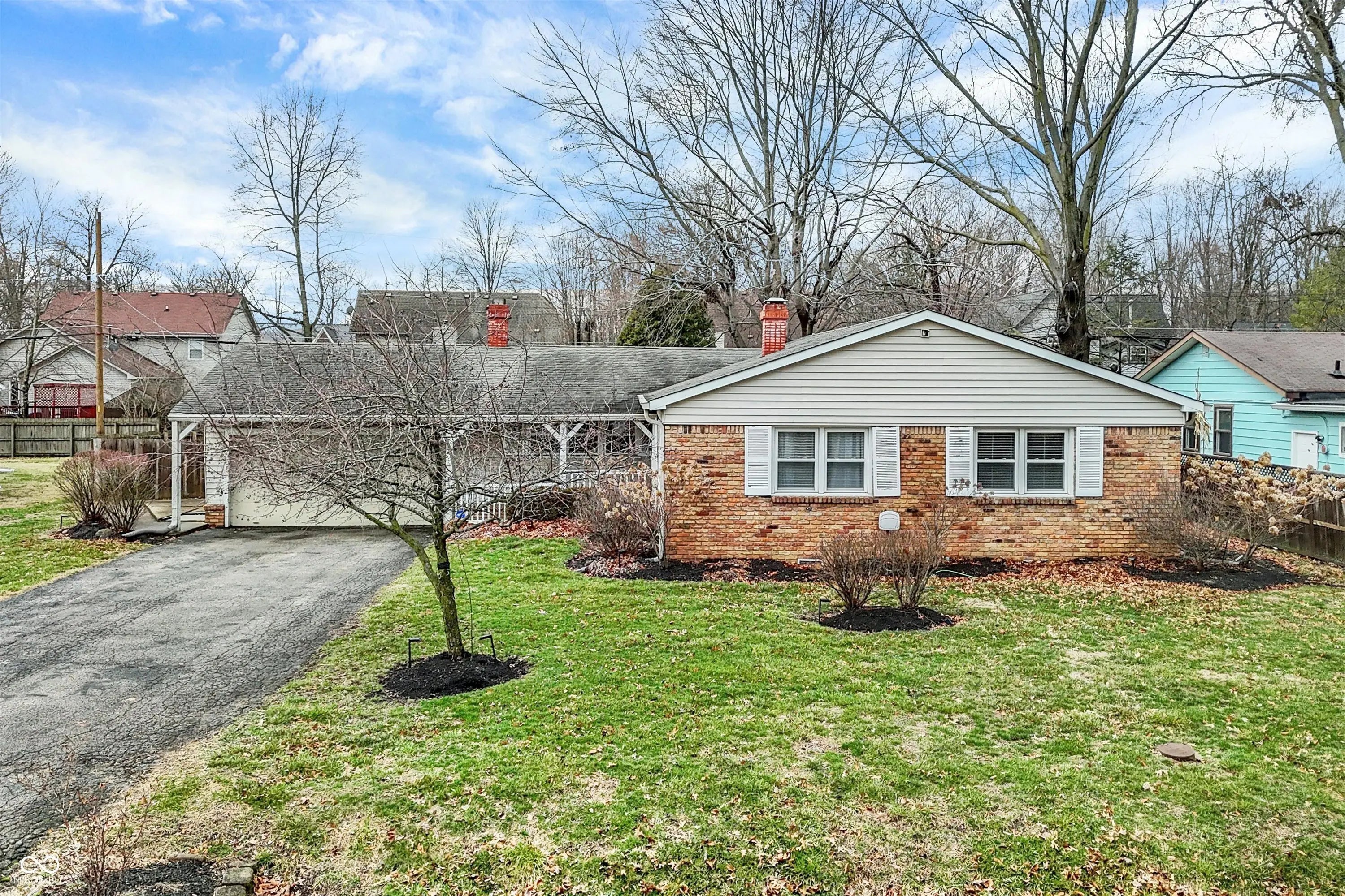 Photo of 4920 Manning Road Indianapolis, IN 46228