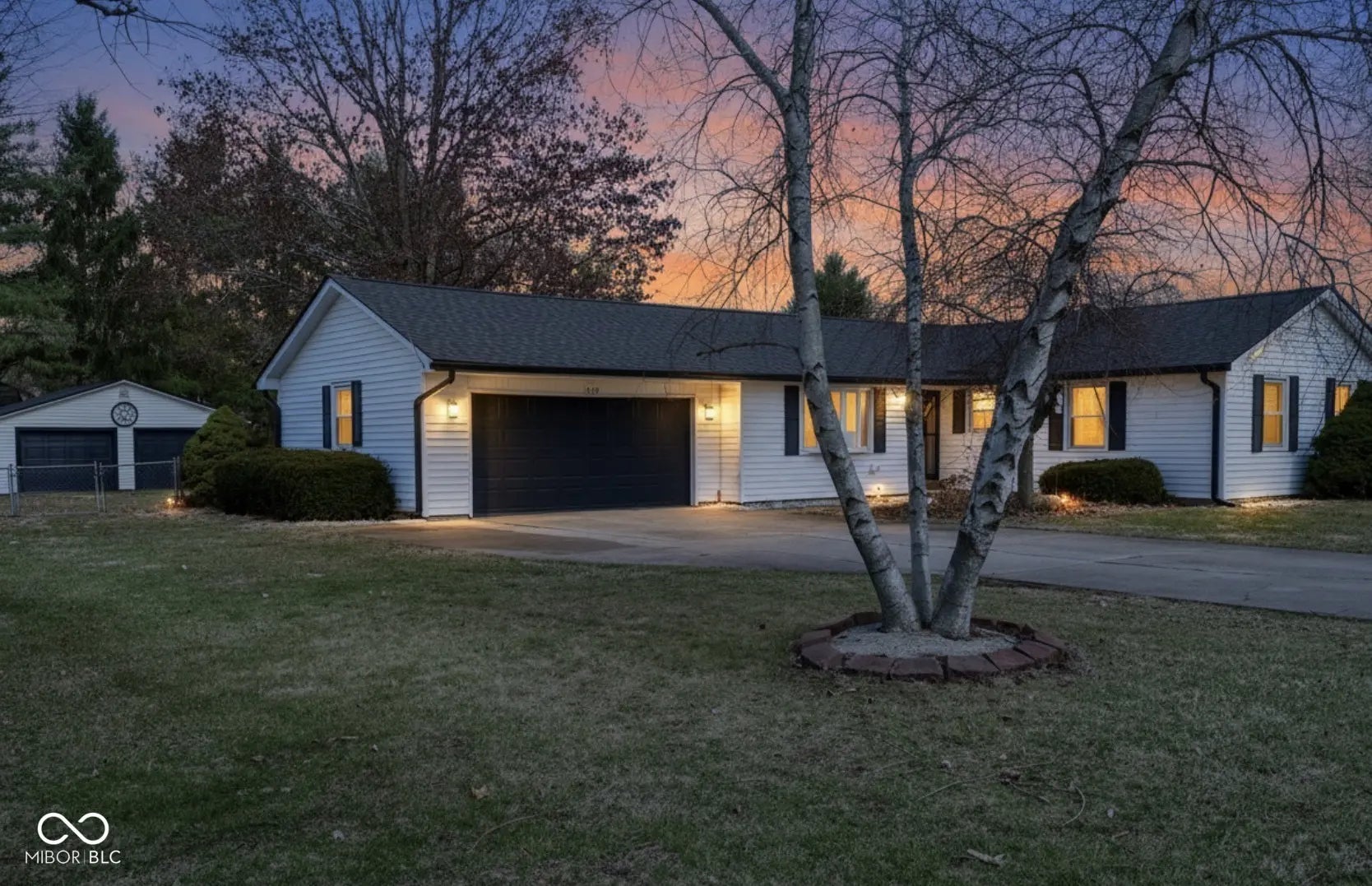 Photo of 210 W Birch Lane Alexandria, IN 46001