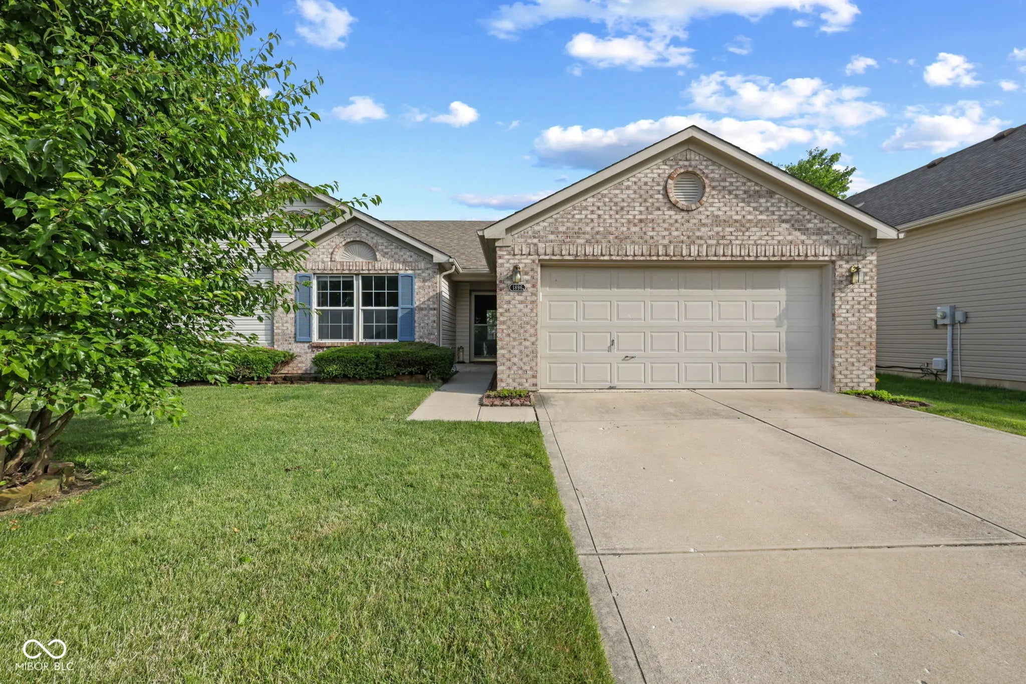 1896 Central Park Boulevard W, Greenwood