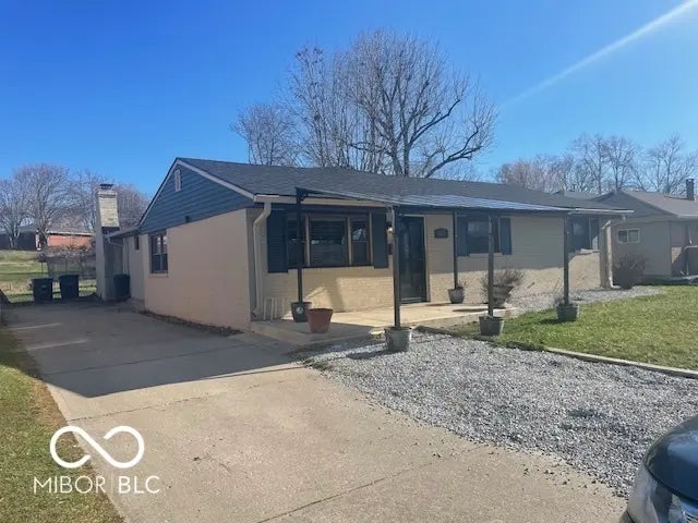 617 Grovewood Drive, Beech Grove