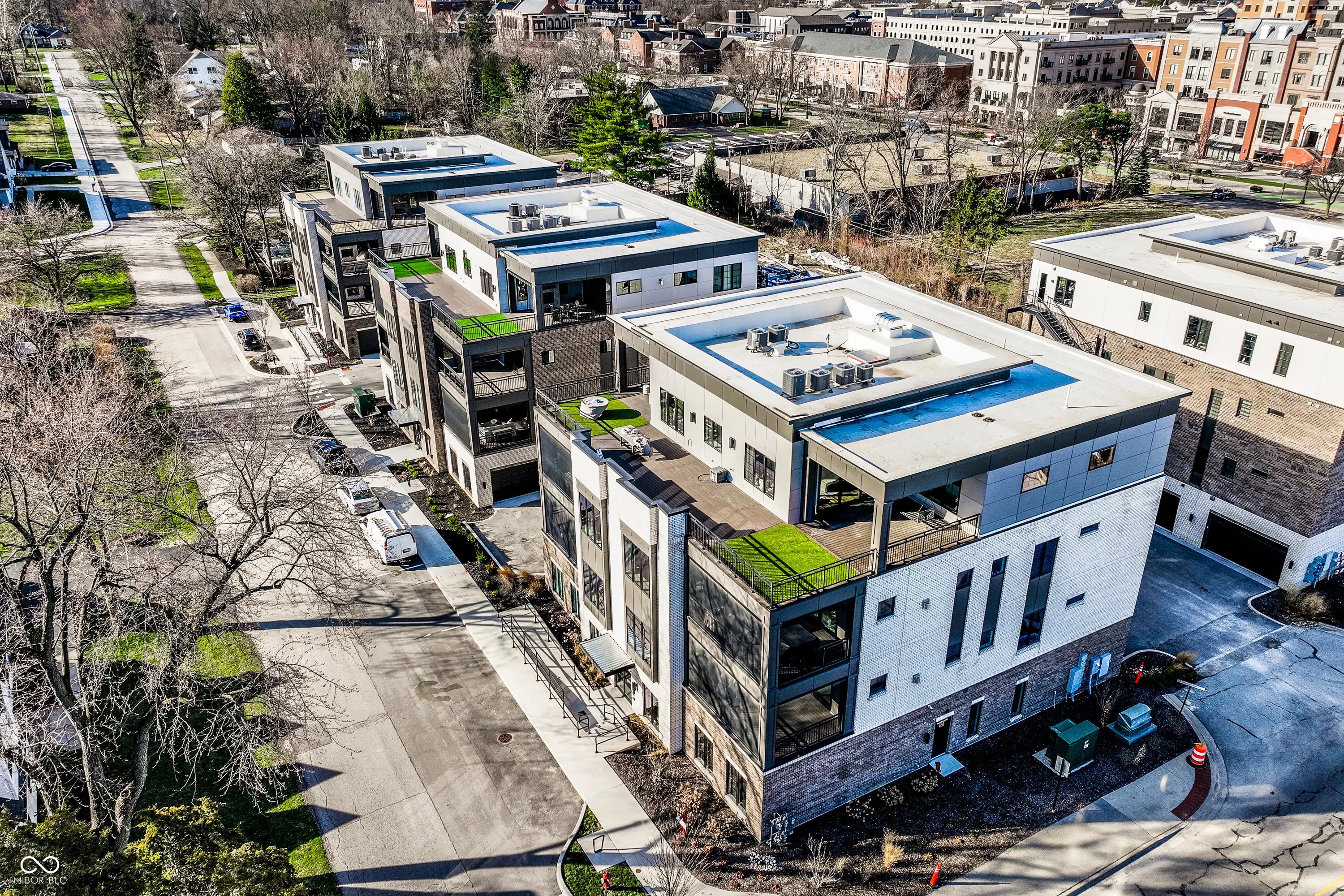 Photo of 729 Livingstone Drive 400 Carmel, IN 46032