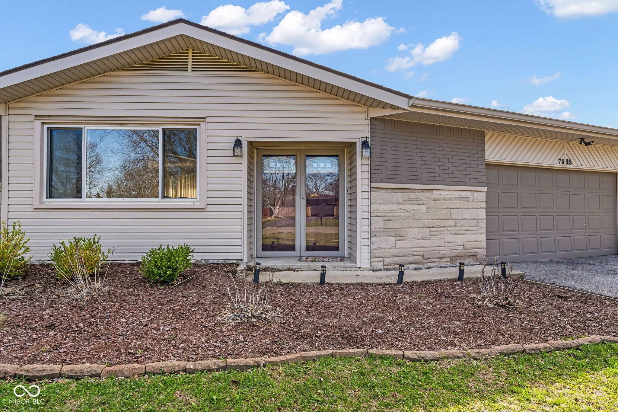 7695 Burns Drive, Brownsburg