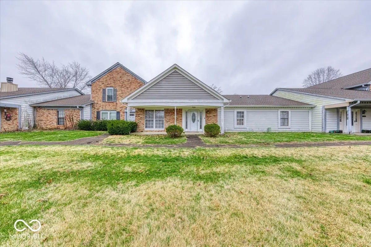 926 Ardsley Drive, Indianapolis