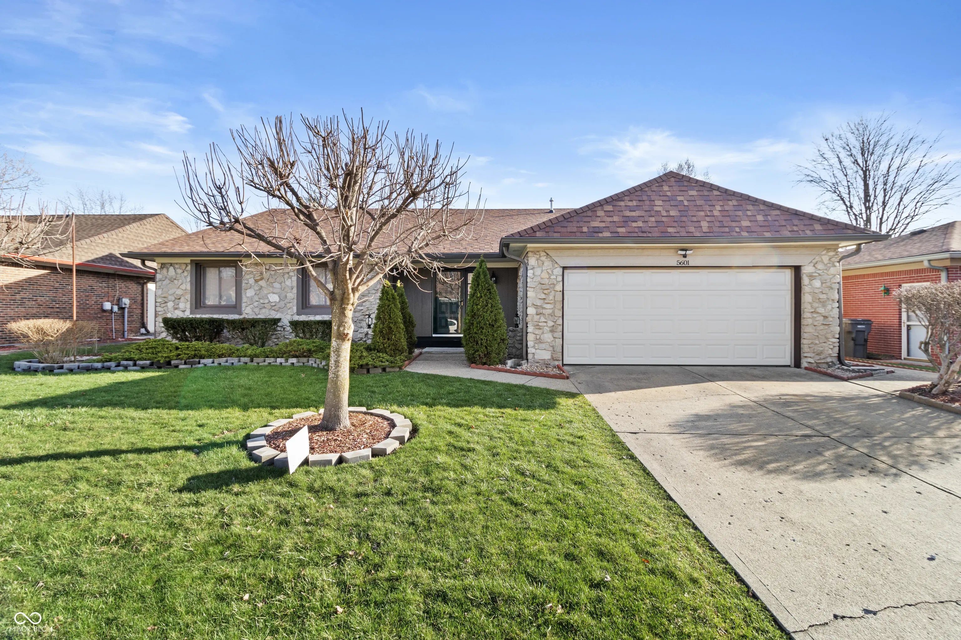 5601 Riva Ridge Drive, Indianapolis