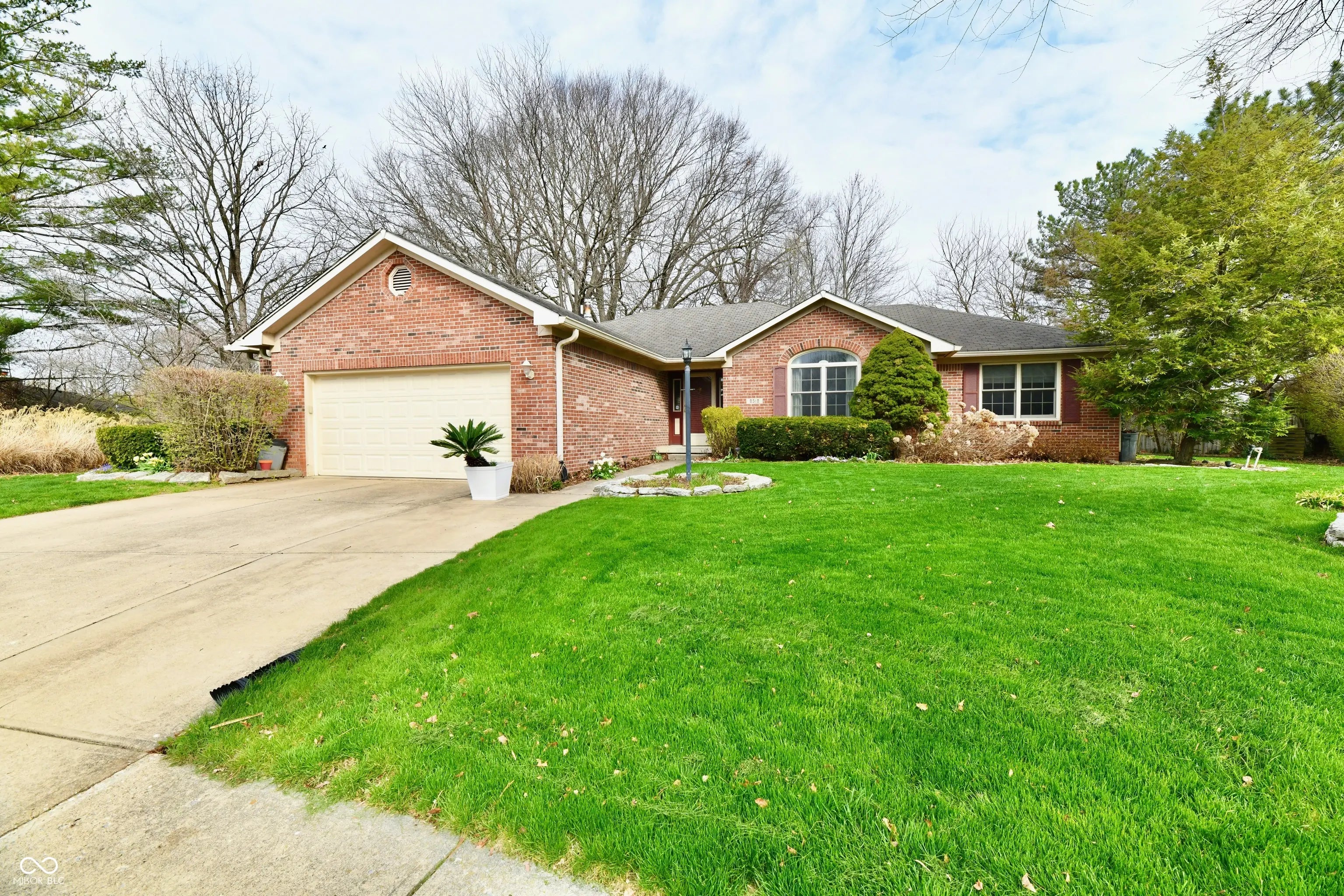 Photo of 8518 Lockwood Place Indianapolis, IN 46217