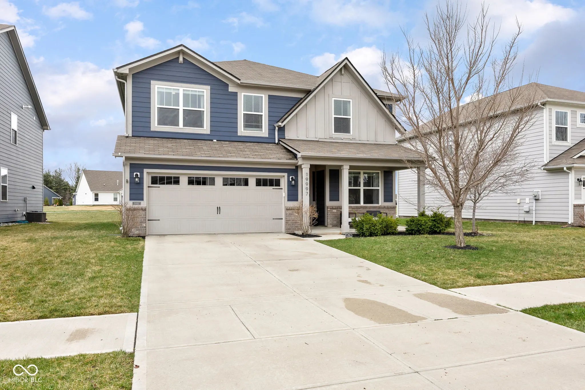 19997 Fenside Xing, Westfield