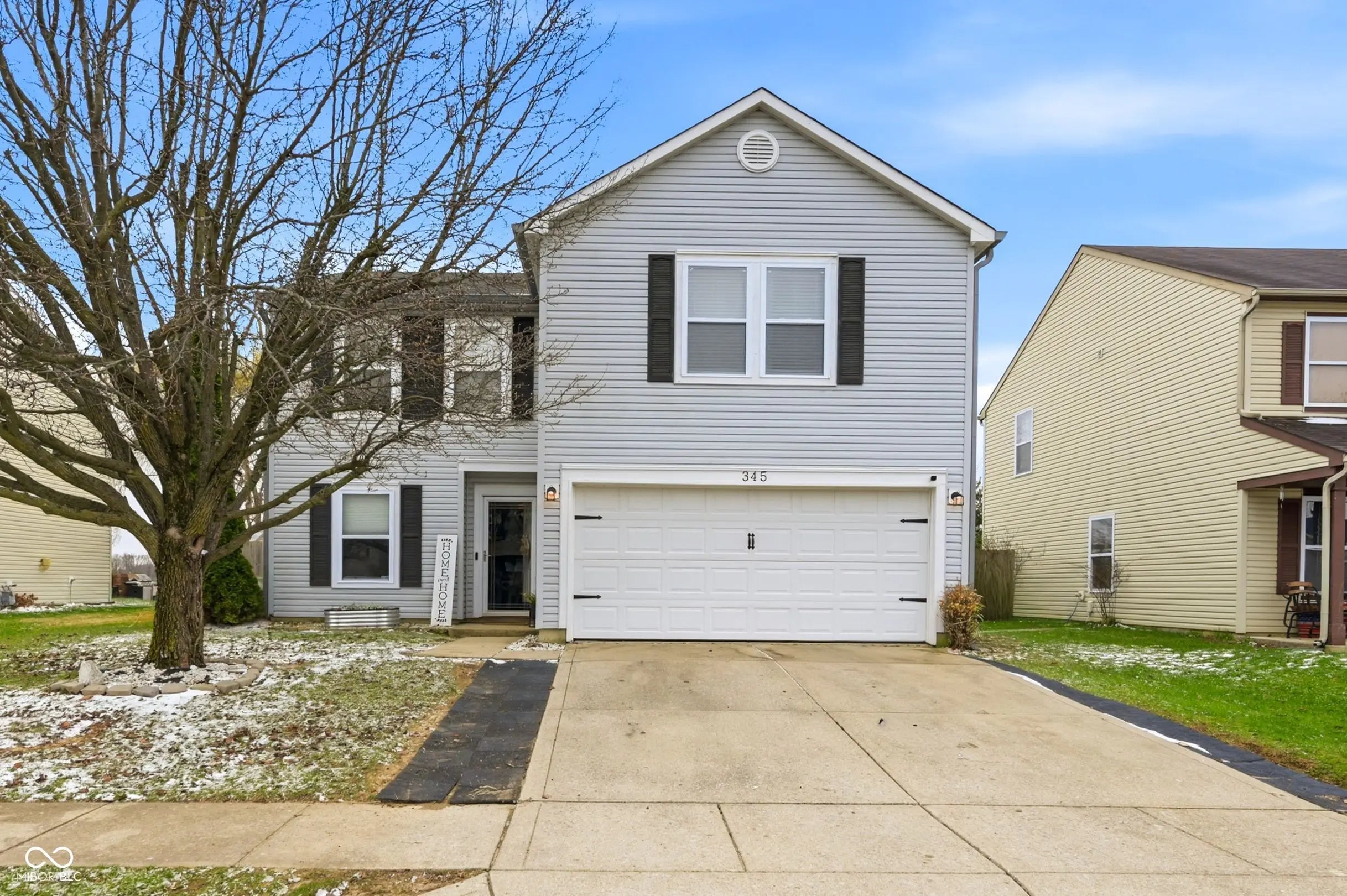 Photo of 345 Sunburst Lane Greenwood, IN 46143