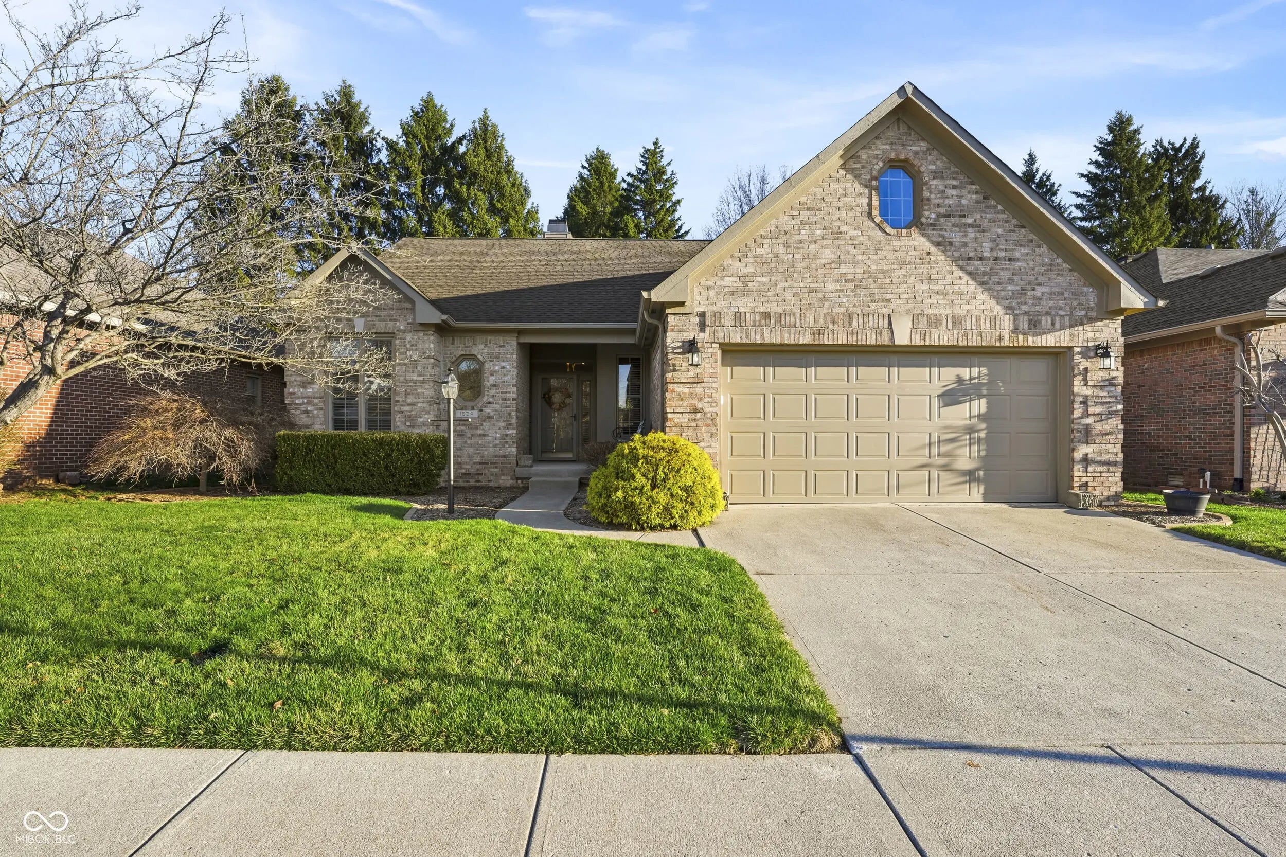 1624 Foxmere Boulevard, Greenwood