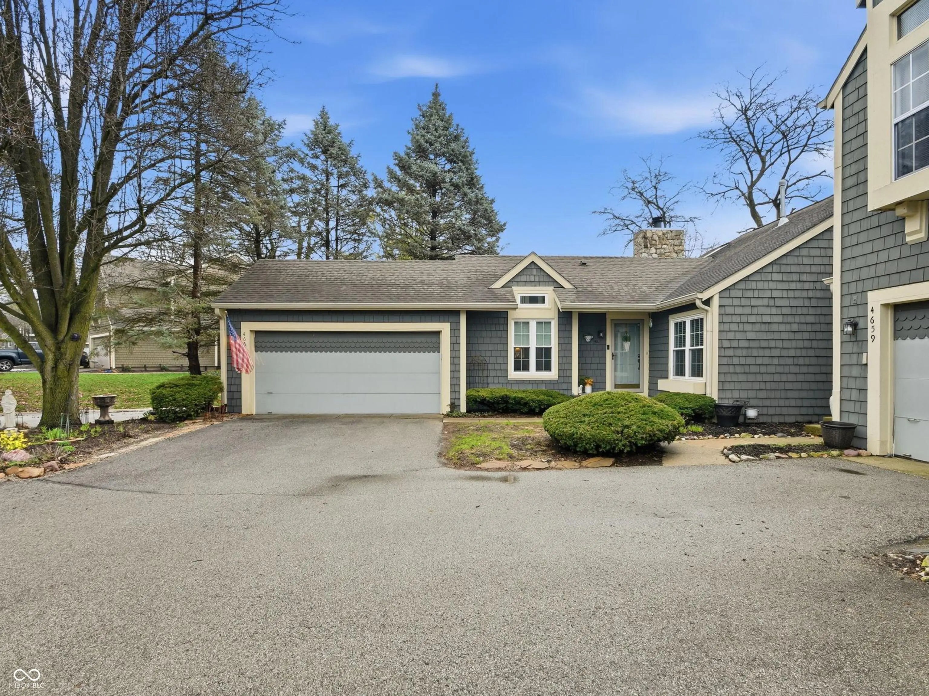 4661 Chatterton Circle, Indianapolis