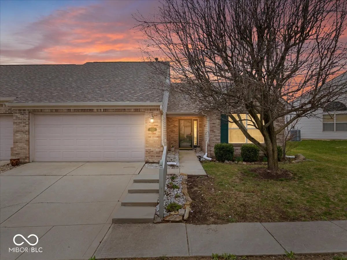 Photo of 10923 Tolliston Lane Indianapolis, IN 46236