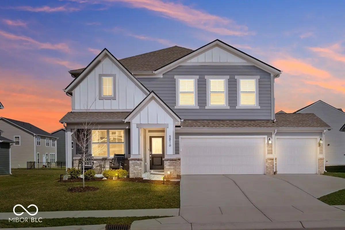 5816 Summertree Place, Whitestown