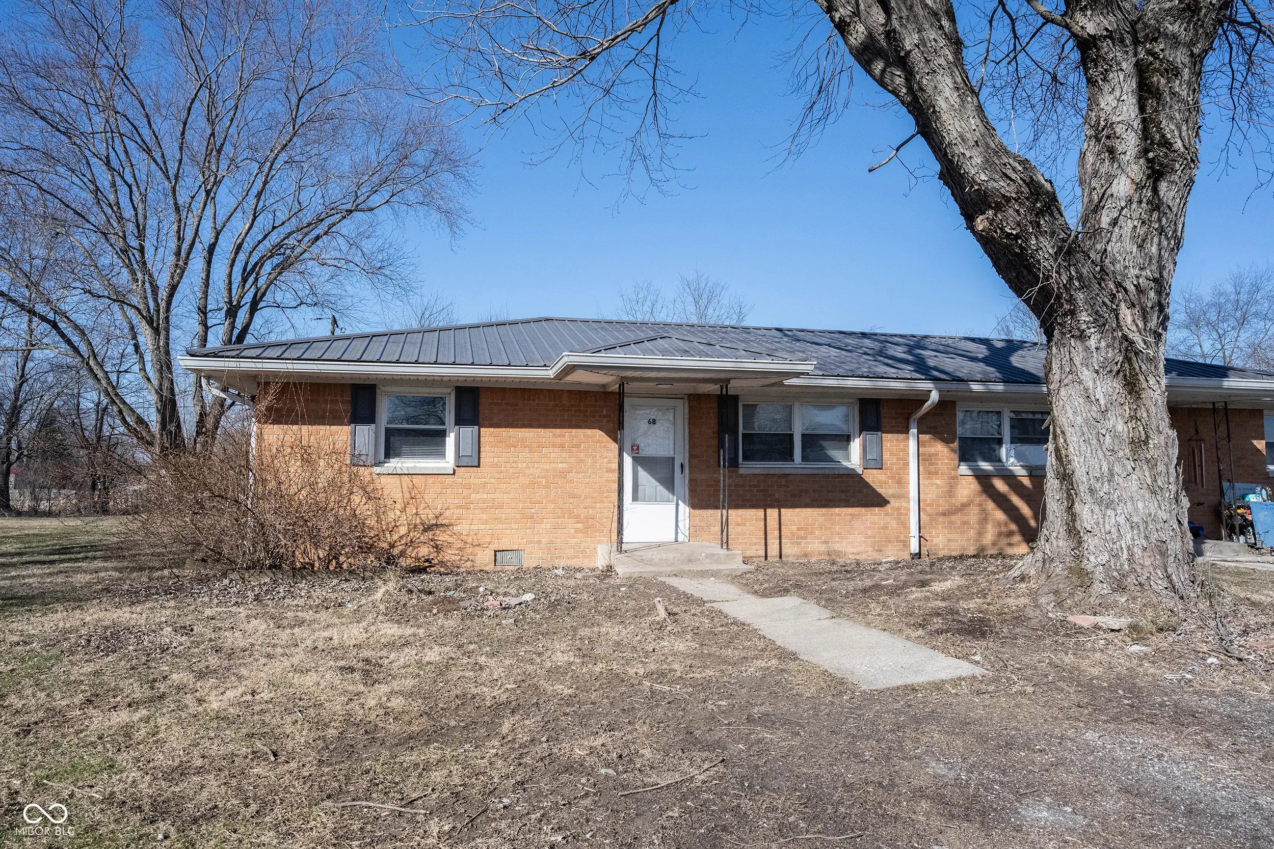 Photo of 570 W Us Highway 52 6b Fountaintown, IN 46130