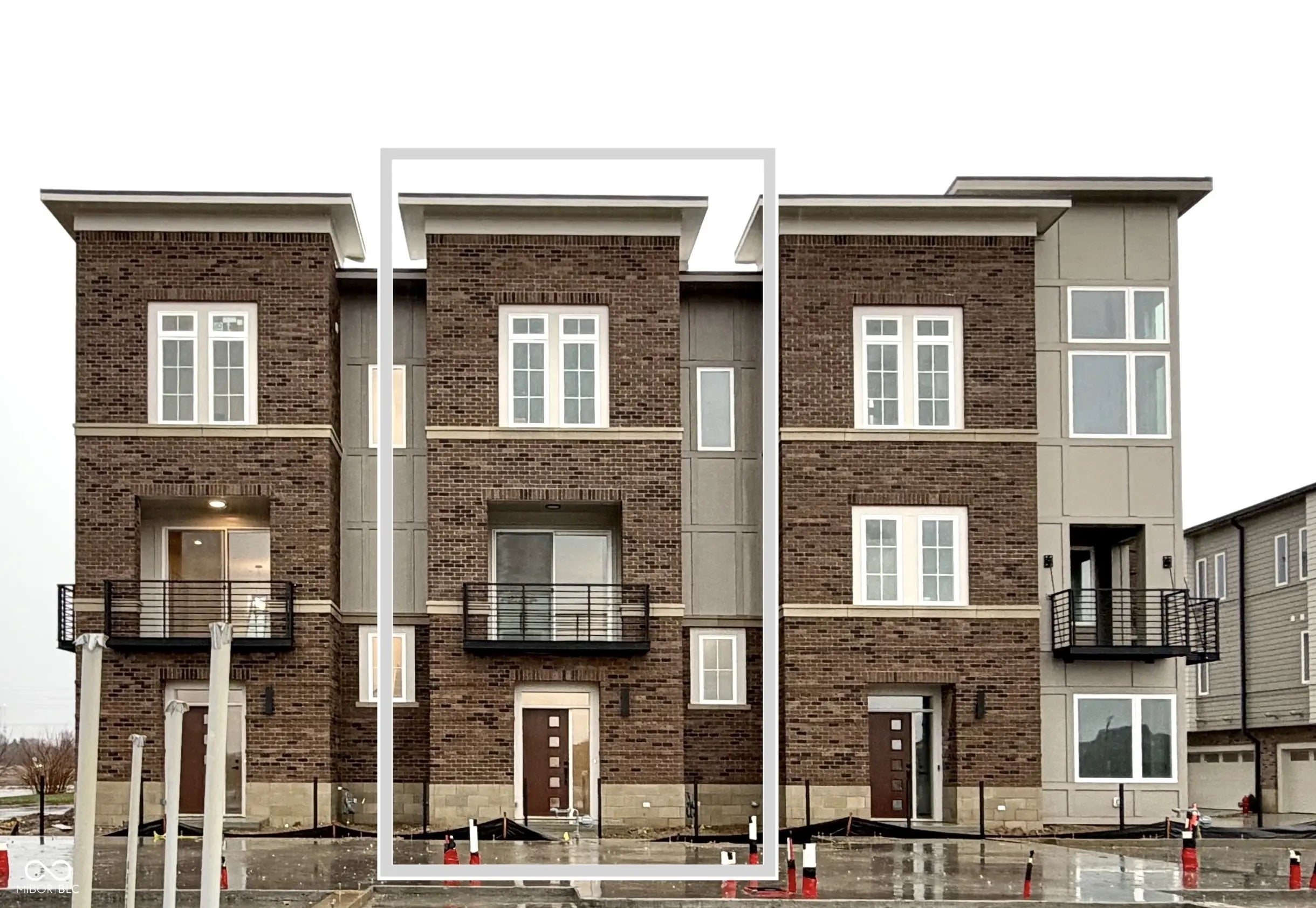 17448 Carrier Drive, Westfield