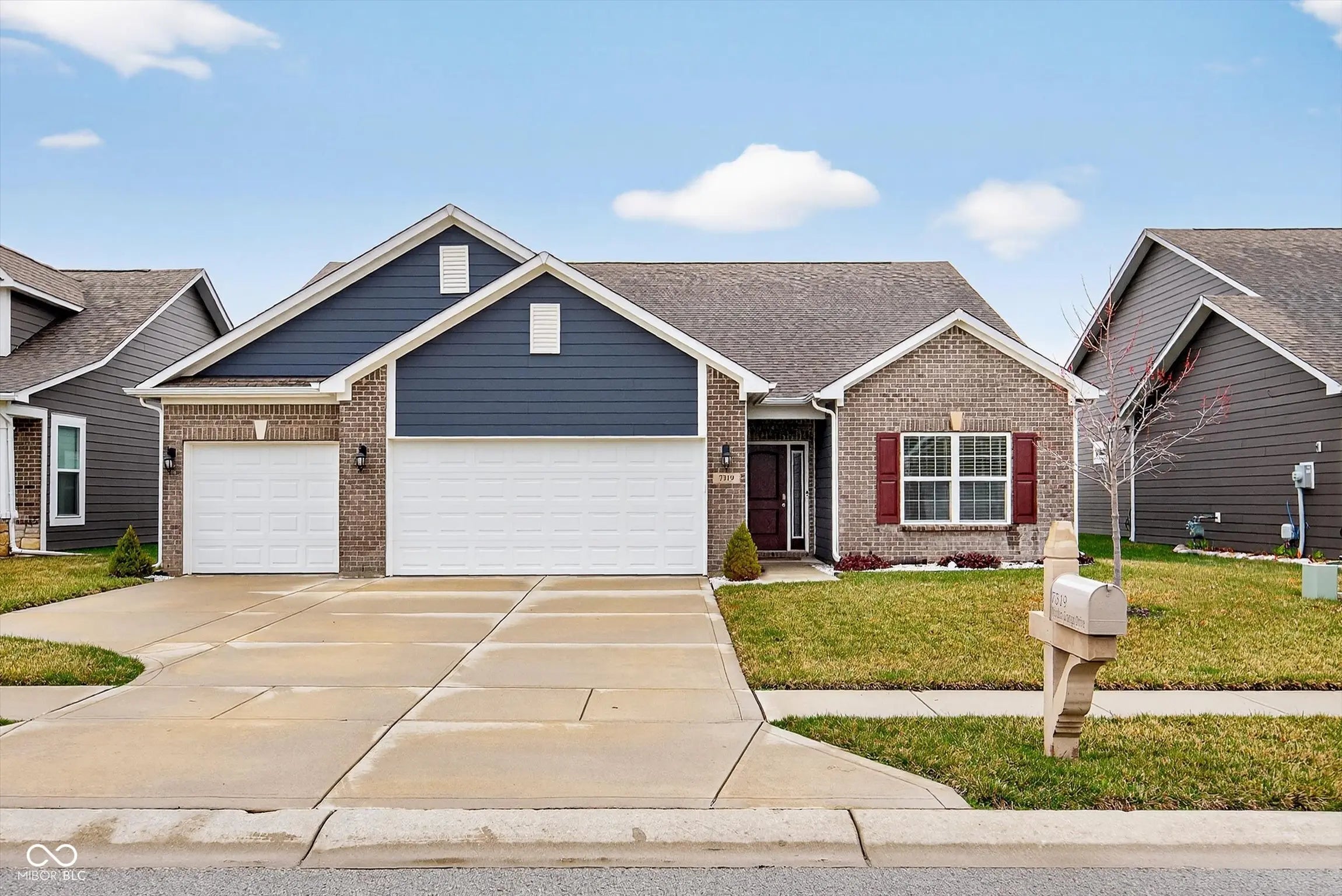 7319 Wooden Grange Drive, Indianapolis