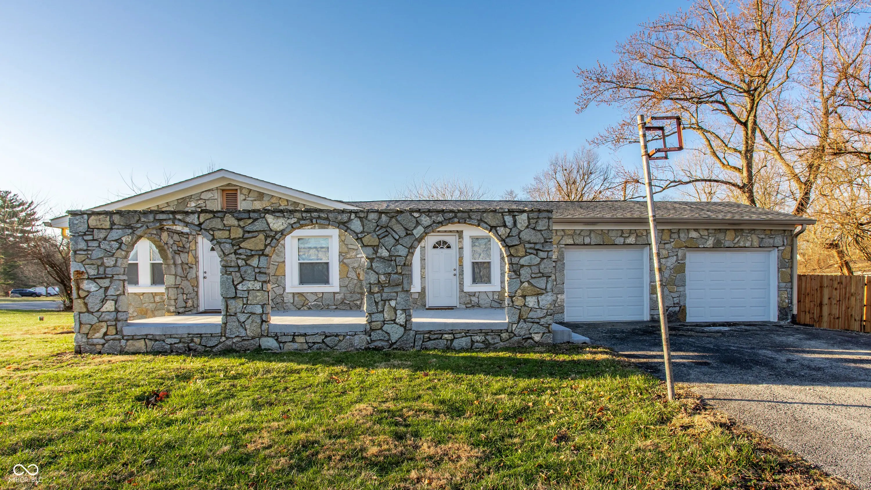 Photo of 5760 Grandview Drive Indianapolis, IN 46228