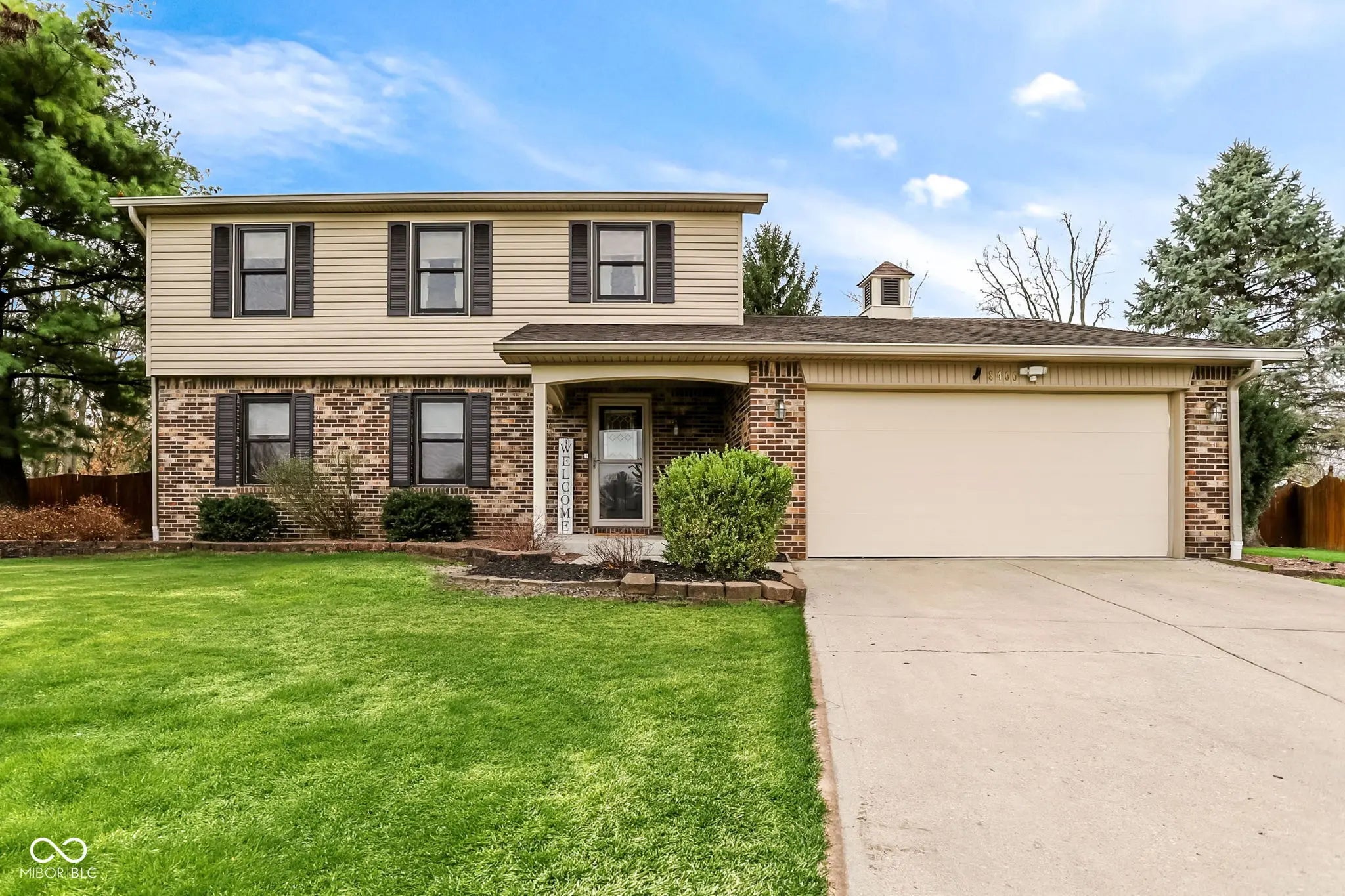 8466 Hill Pine Court, Indianapolis