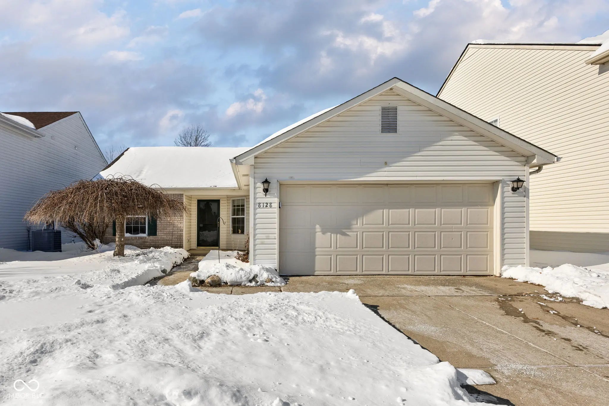 8128 Whitaker Valley Boulevard, Indianapolis