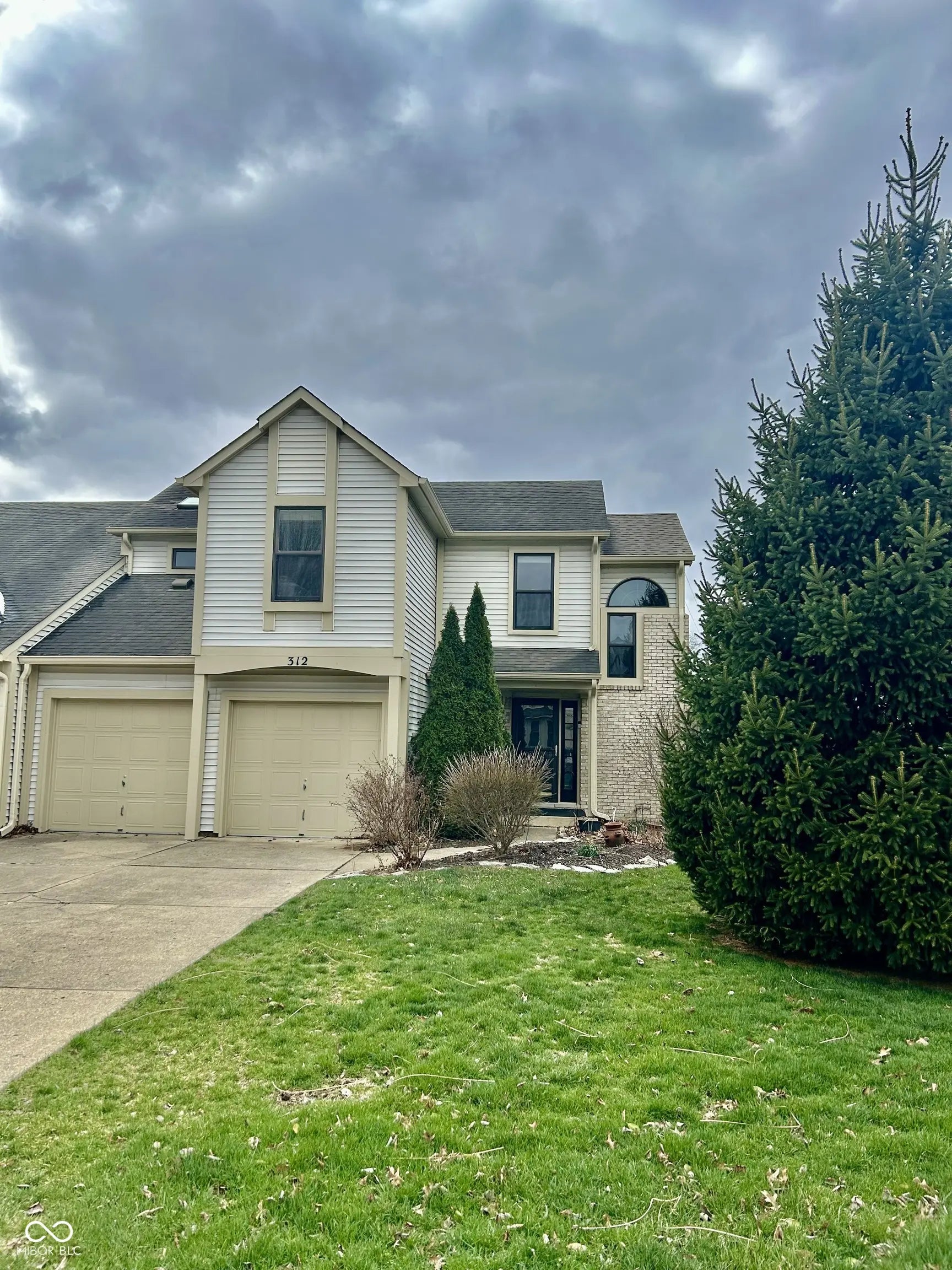 312 Carriage Lane, Franklin