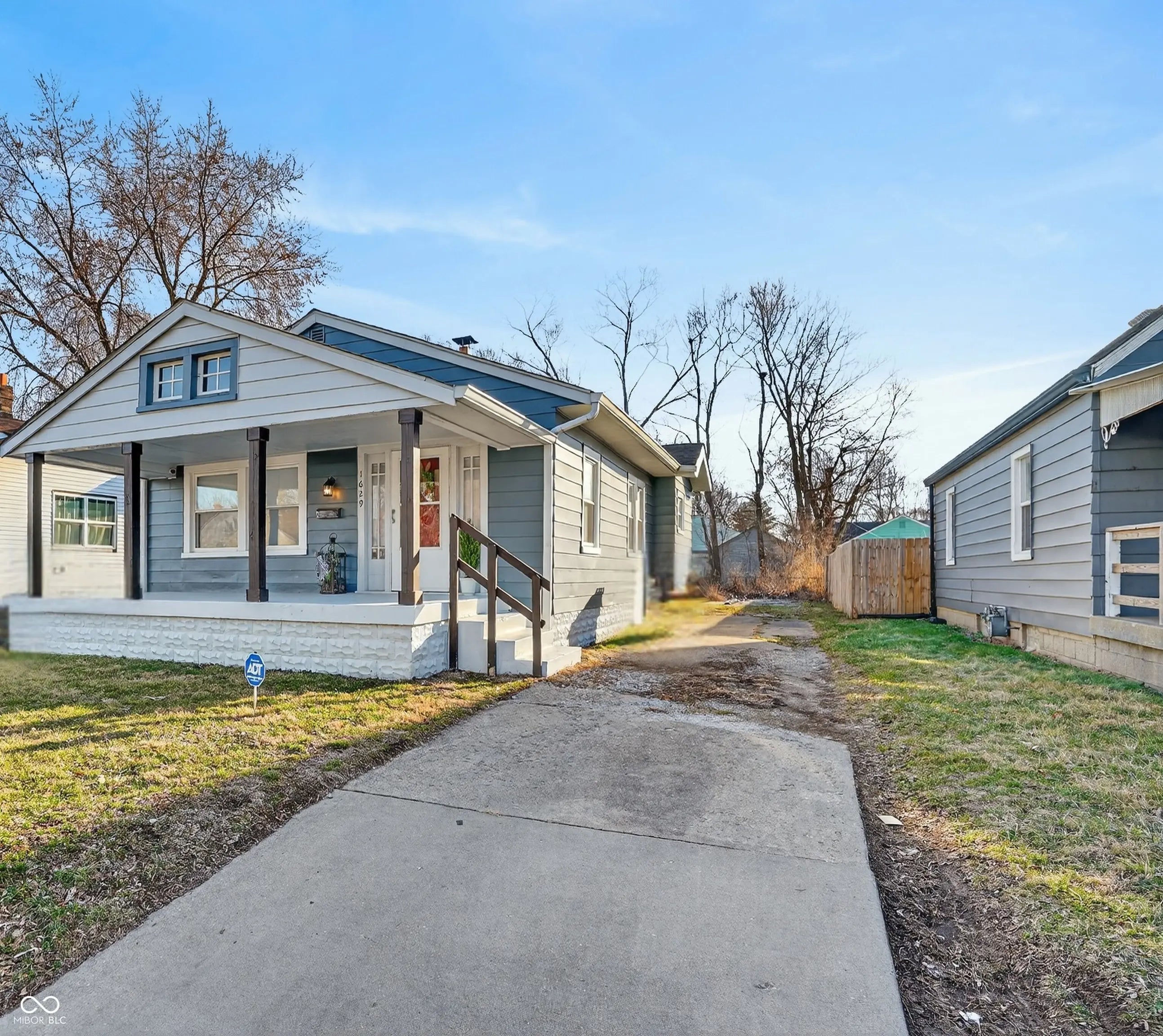 Photo of 1629 Sharon Avenue Indianapolis, IN 46222