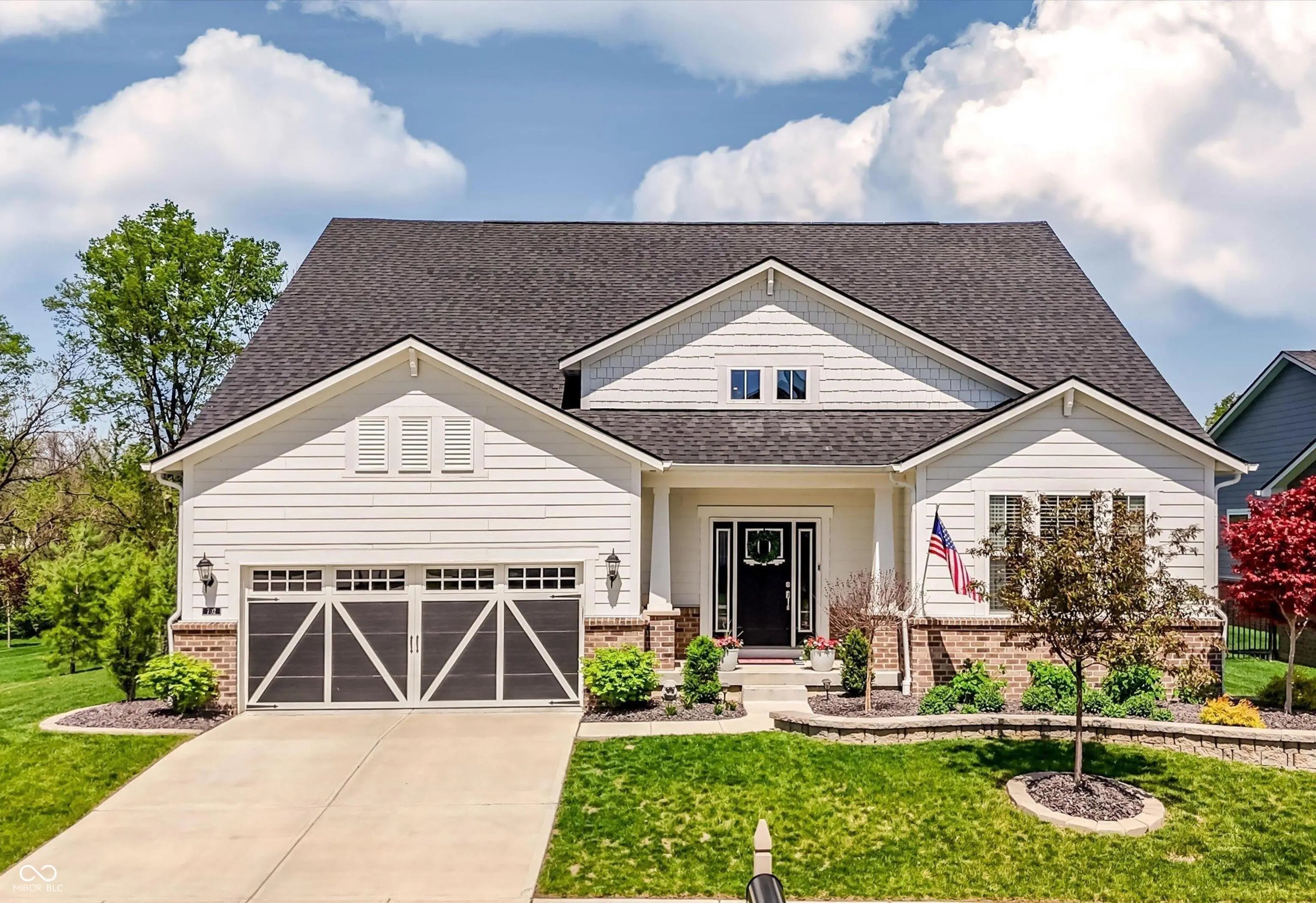 Photo of 702 Whispering Oaks Drive Carmel, IN 46032