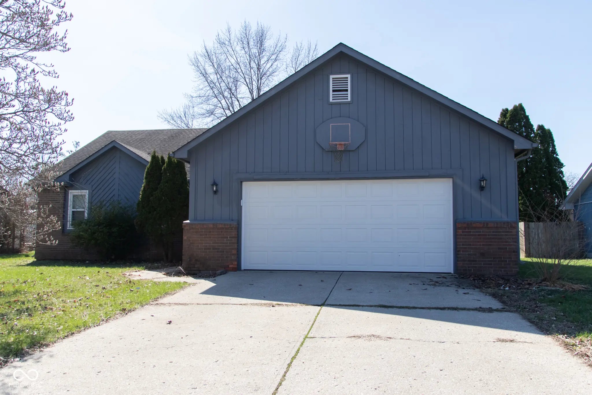 6925 Burmaster Court, Indianapolis
