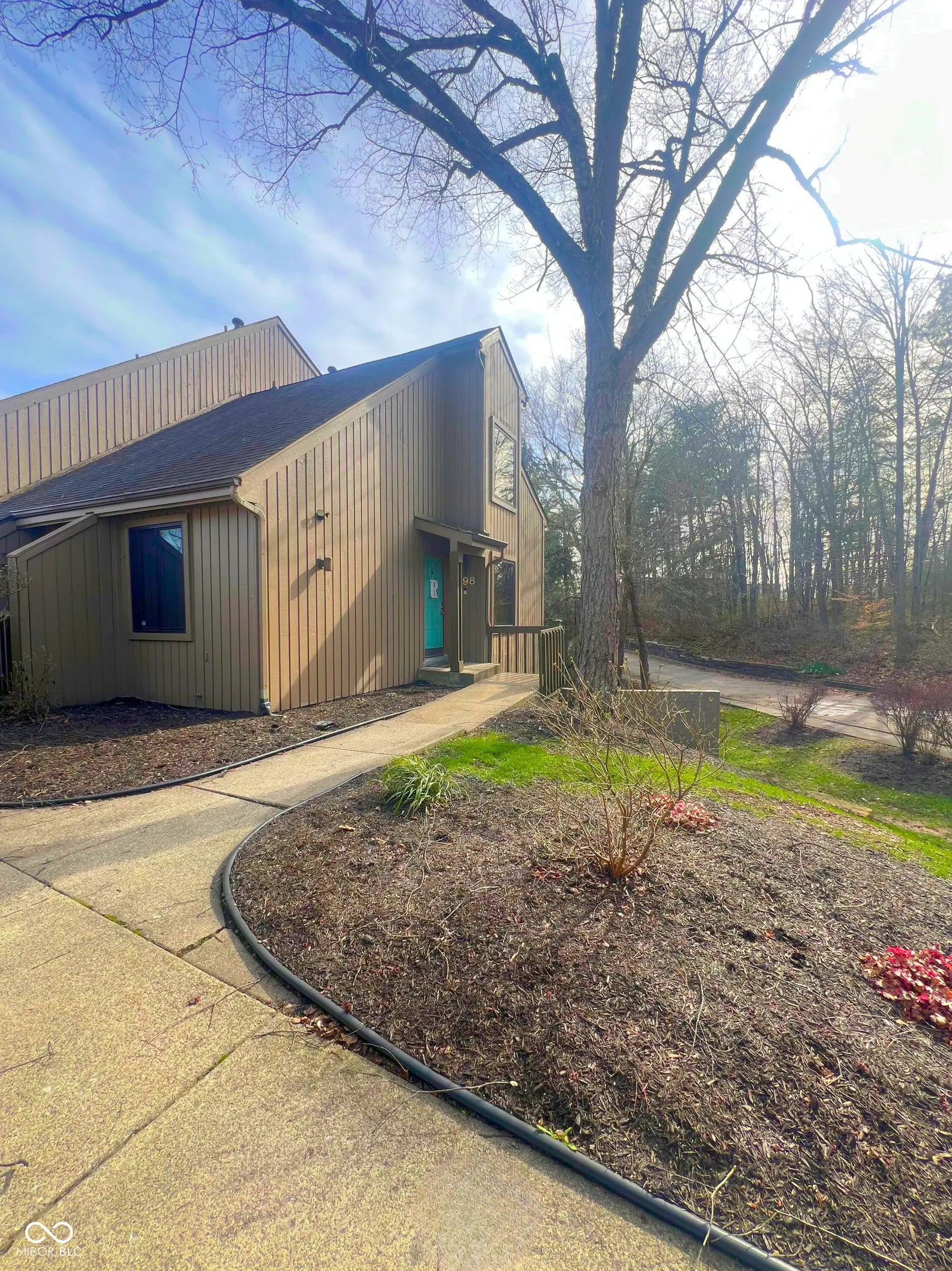 98 Lookout Ridge Drive, Columbus