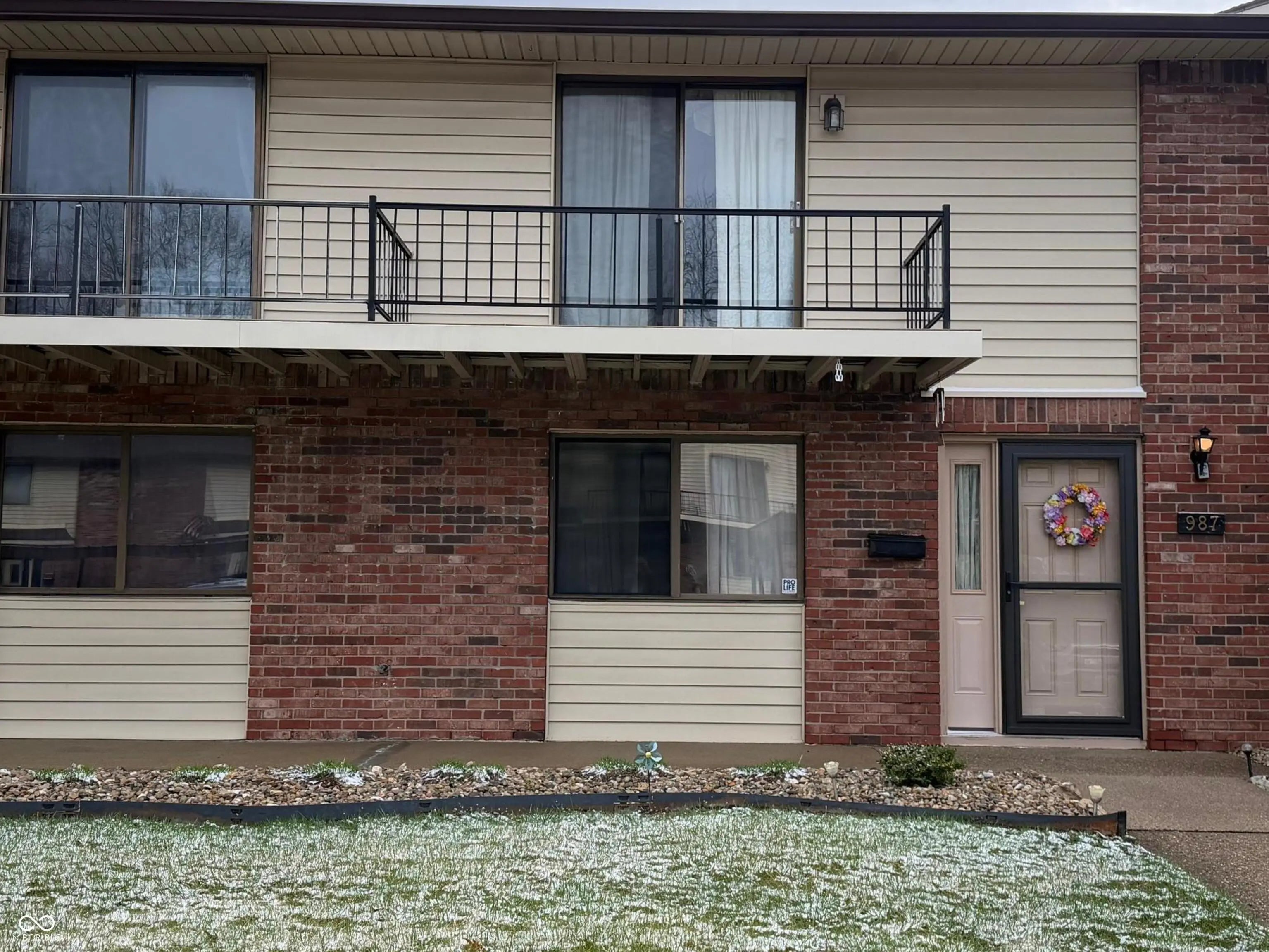 Photo of 987 Greenwood Trail W Greenwood, IN 46142