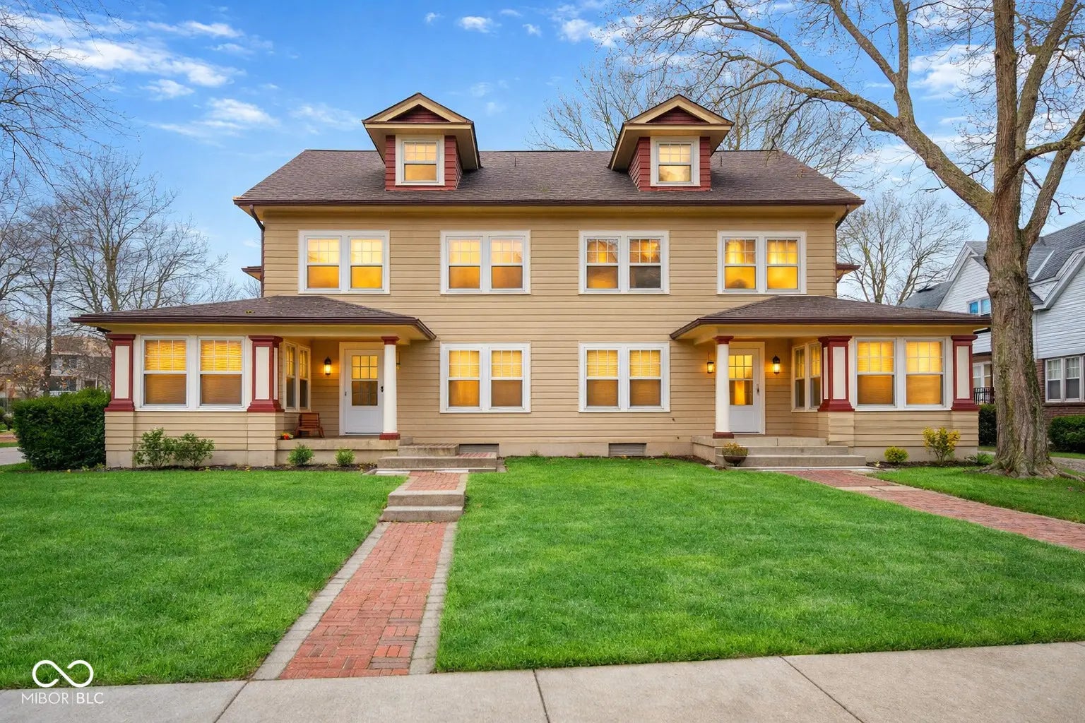 725 Woodruff Place Middle Drive, Indianapolis