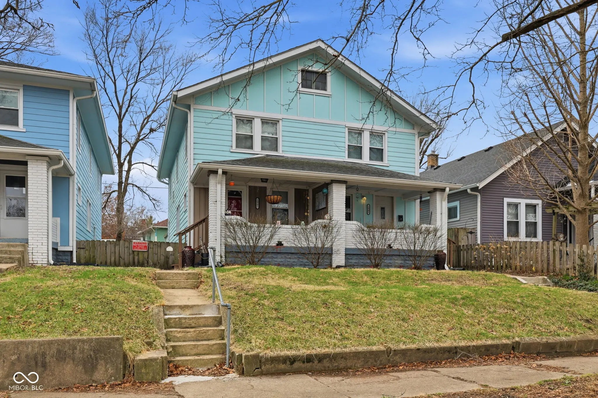 1905-1907 E Pleasant Run Parkway South Drive, Indianapolis