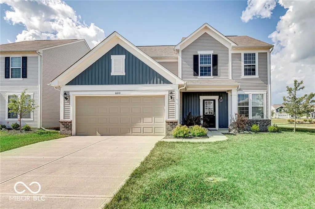 6610 Harvest Moon Lane, Whitestown