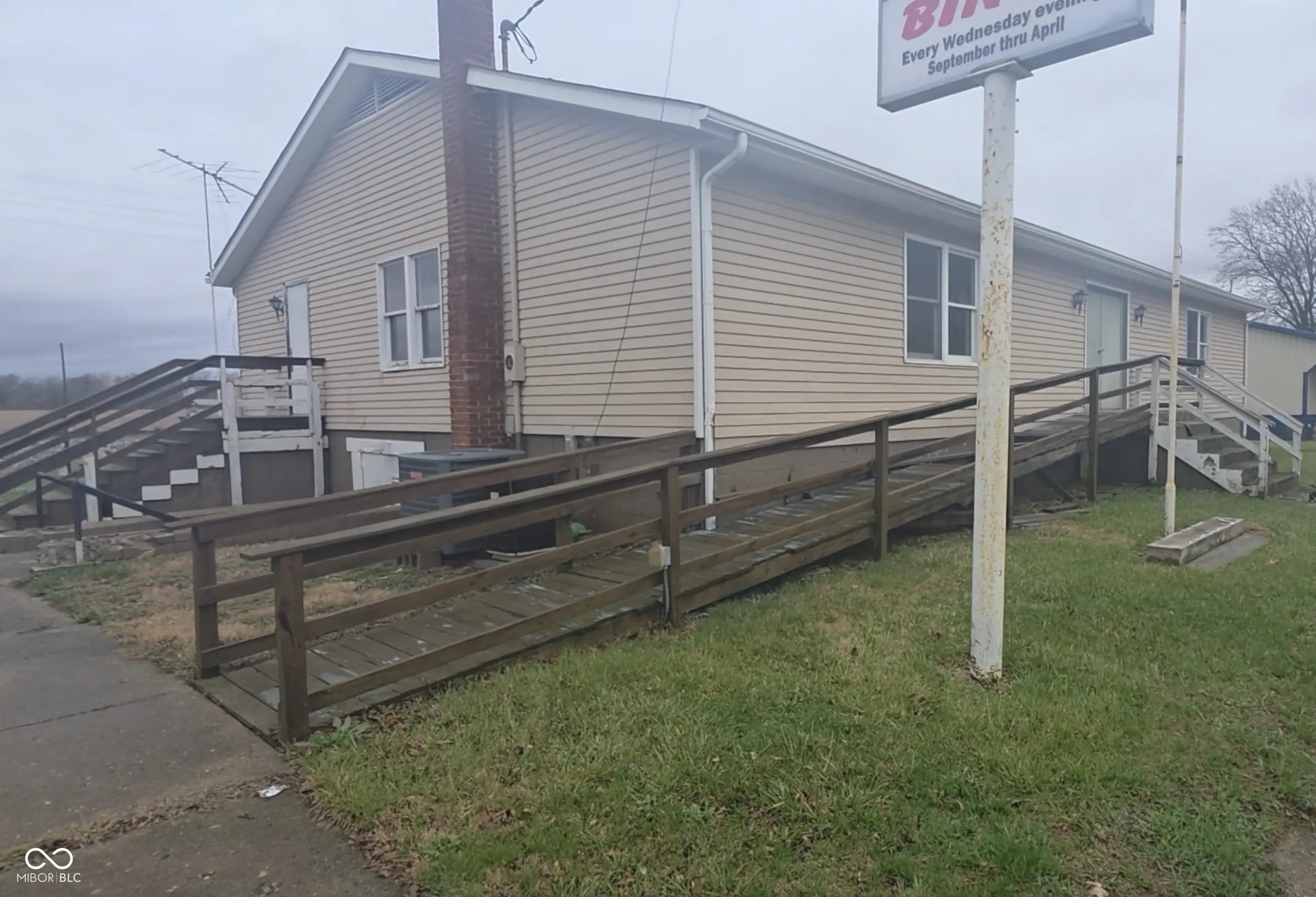 Photo of 822 E Main Street Jamestown, IN 46147