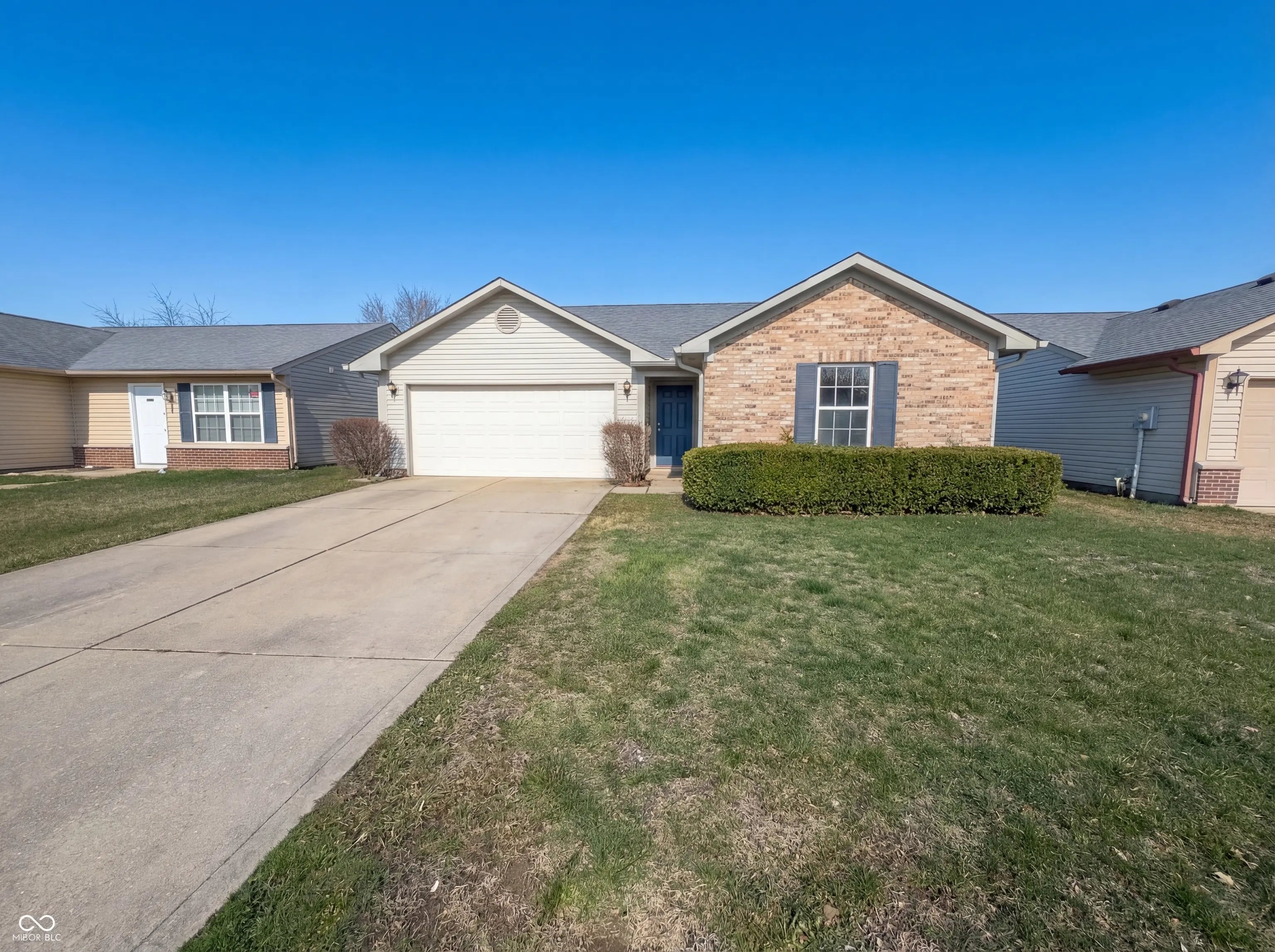 Photo of 6654 Hazelhatch Drive Indianapolis, IN 46268