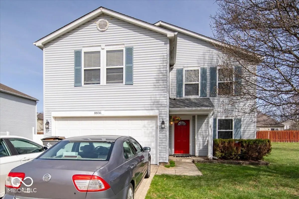 8836 Youngs Creek Lane, Indianapolis