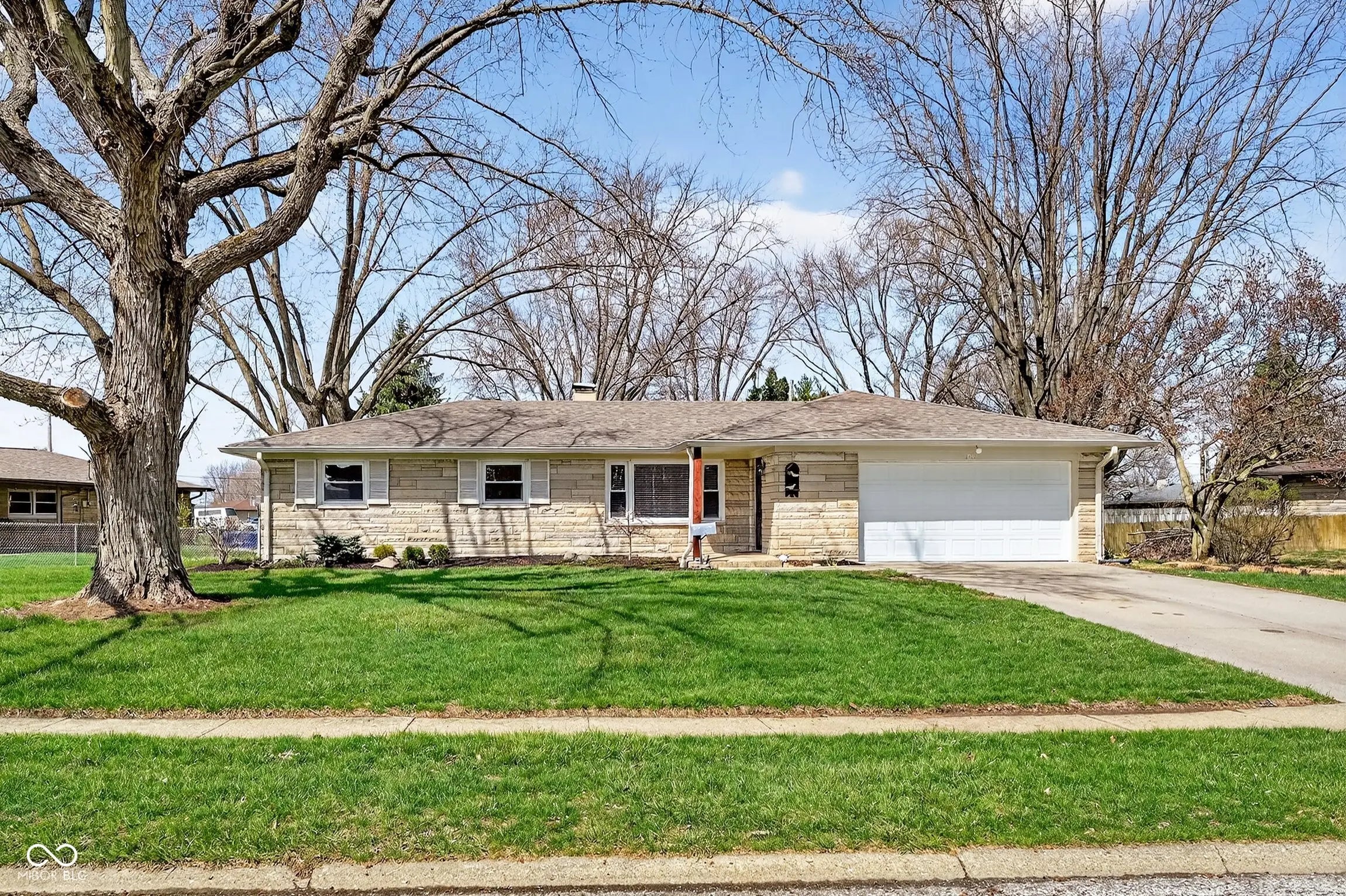 1042 E Logan Street, Brownsburg