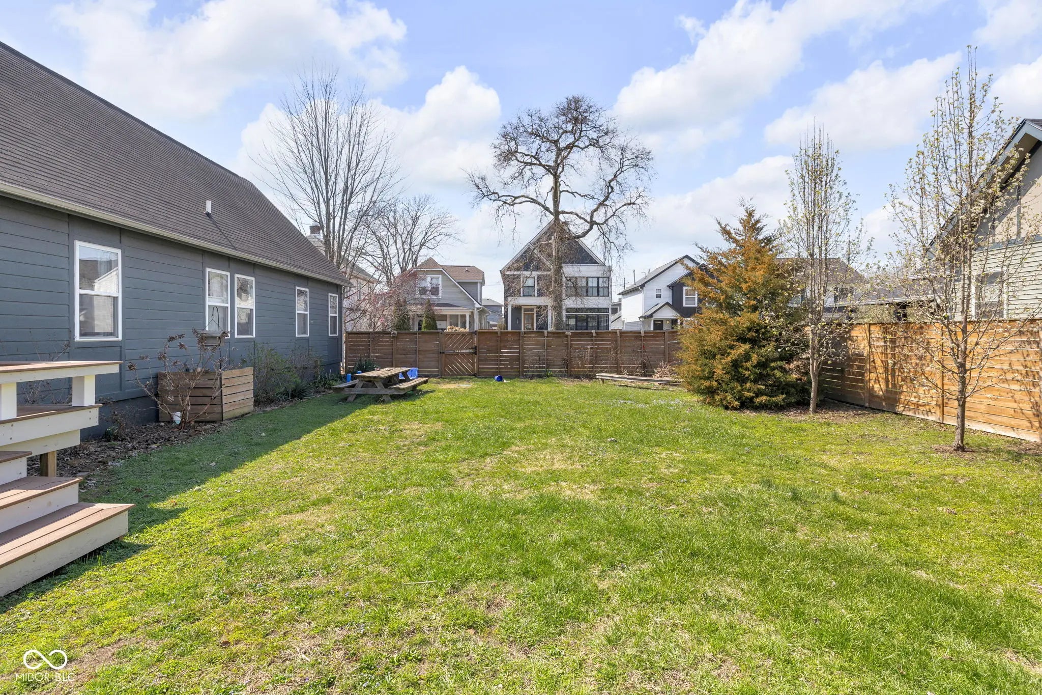 1651 Carrollton Avenue, Indianapolis