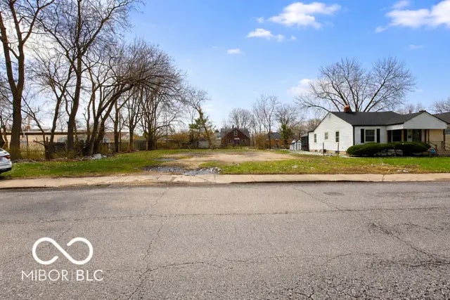 1441 N Concord Street, Indianapolis