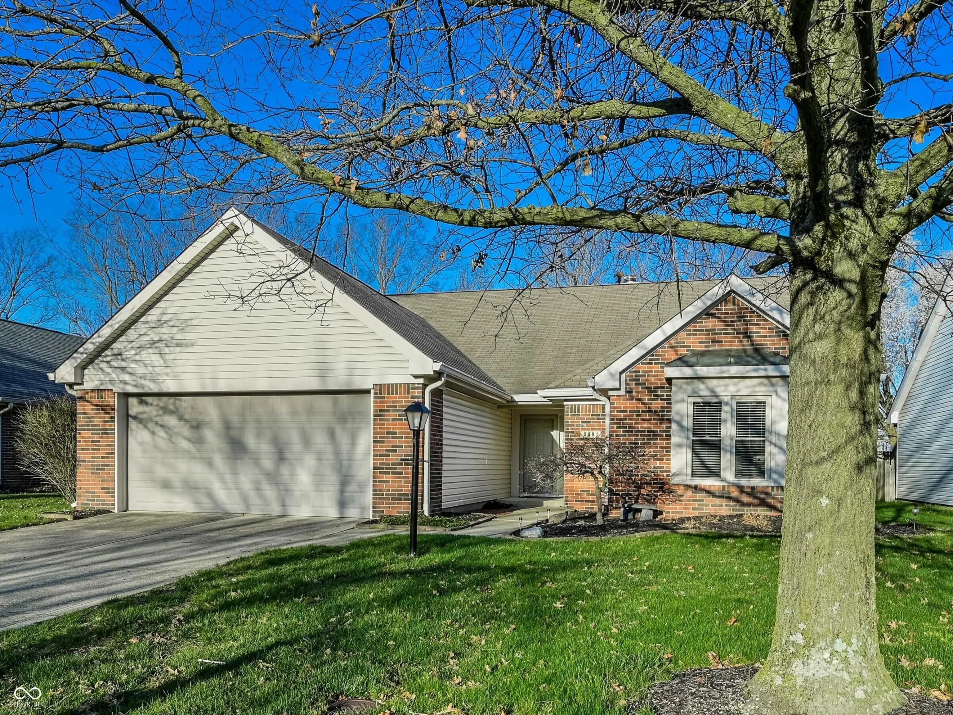 Photo of 8802 Saddle Court Indianapolis, IN 46256