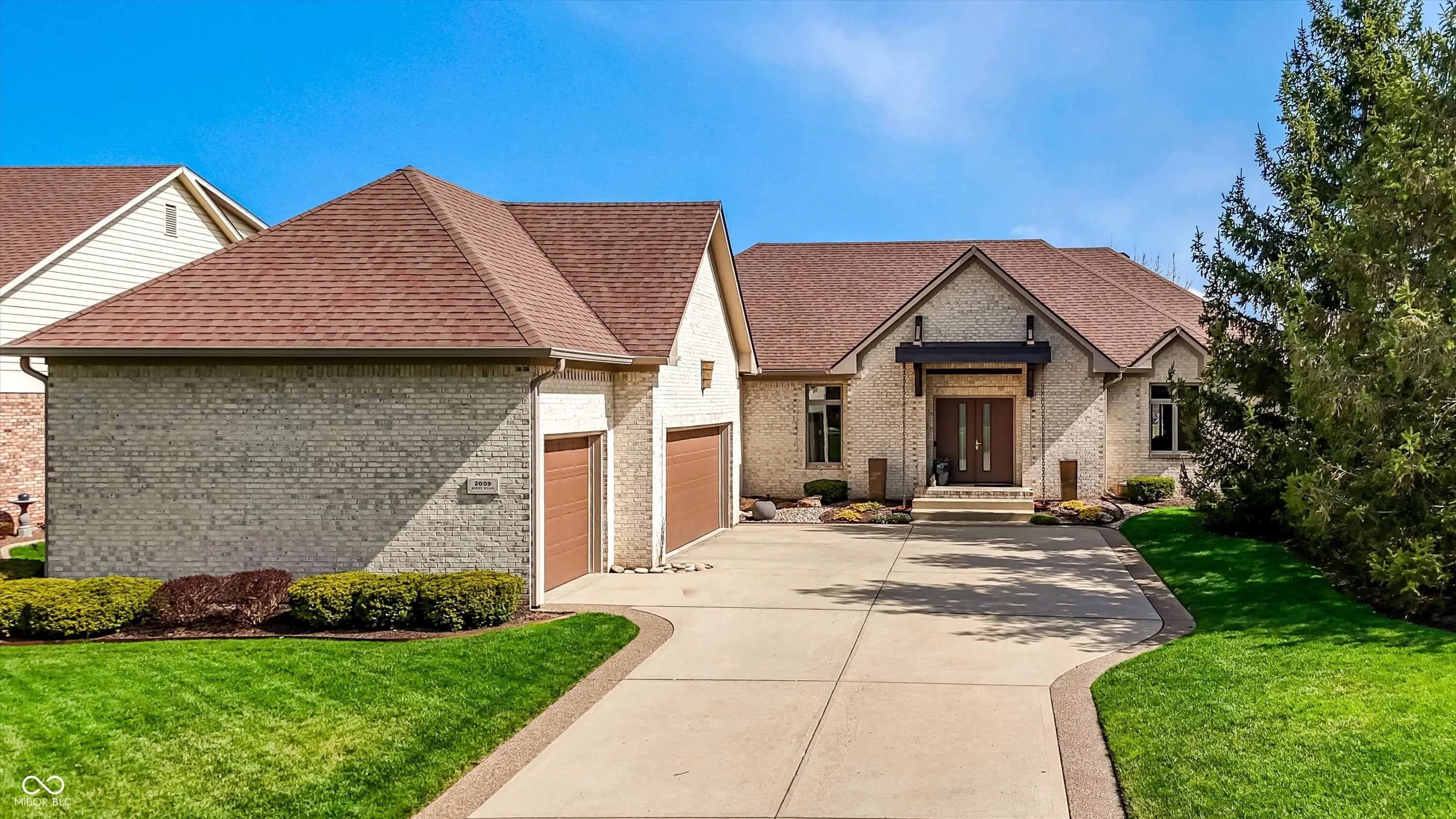 2009 Berry Road, Greenwood