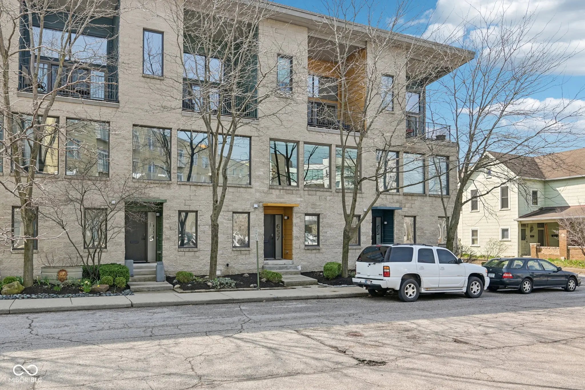 Photo of 657 E Merrill Street Indianapolis, IN 46203