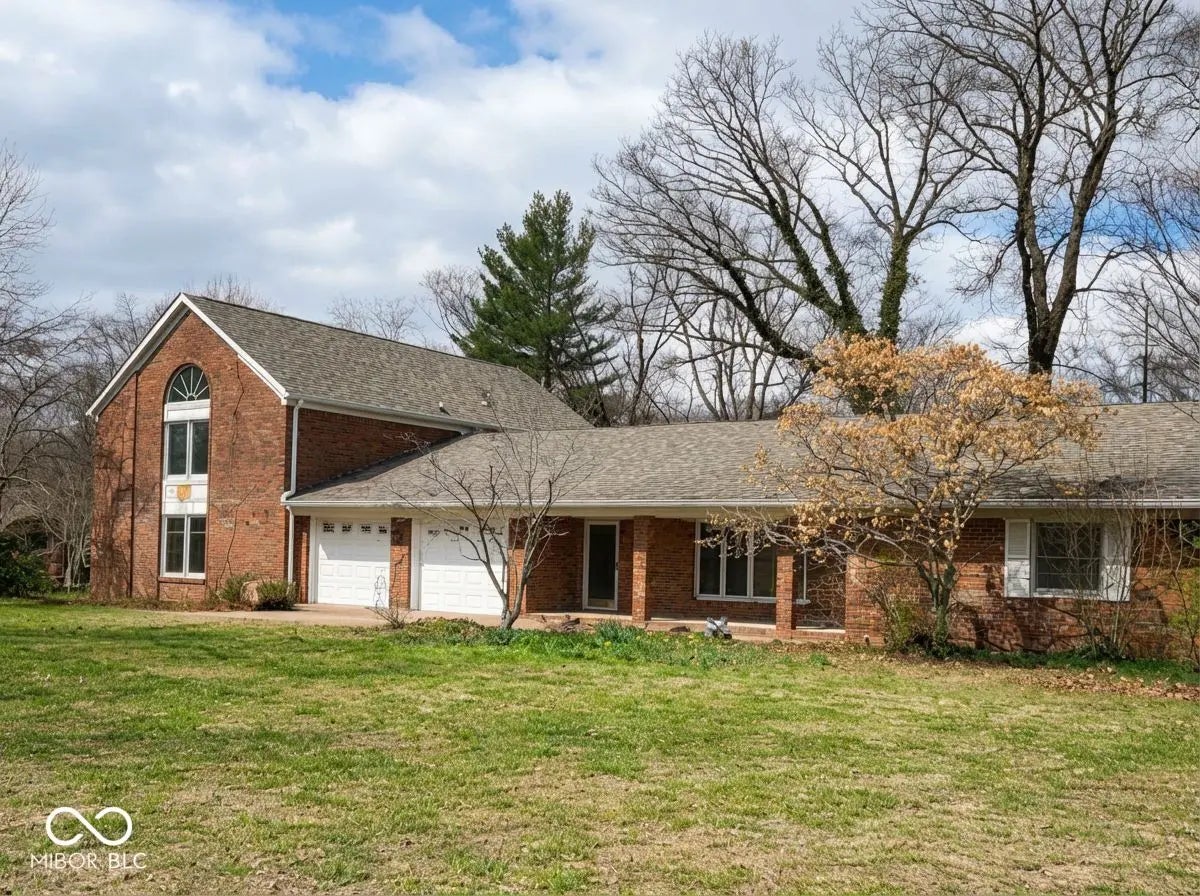 Photo of 1504 Franklin Drive Vincennes, IN 47591