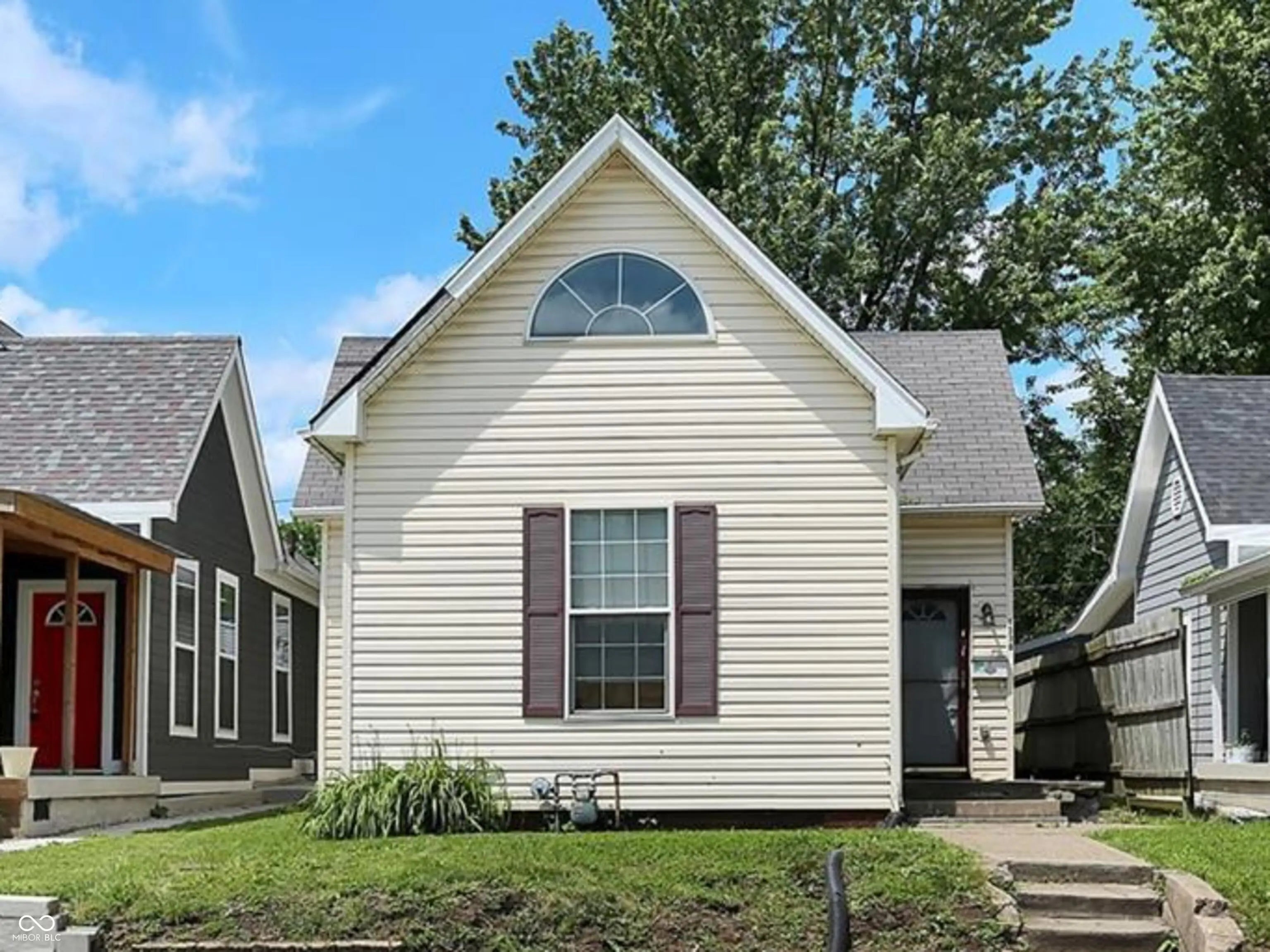 1330 E Naomi Street, Indianapolis