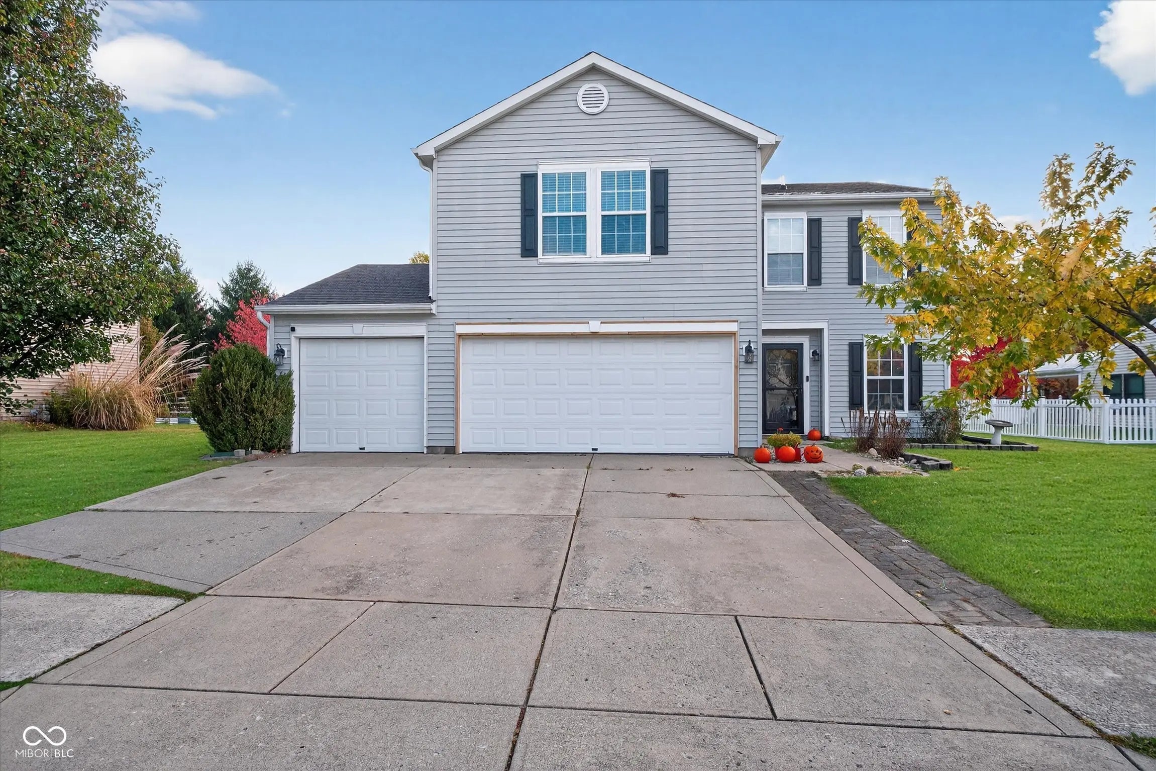 Photo of 8219 Firefly Way Indianapolis, IN 46259