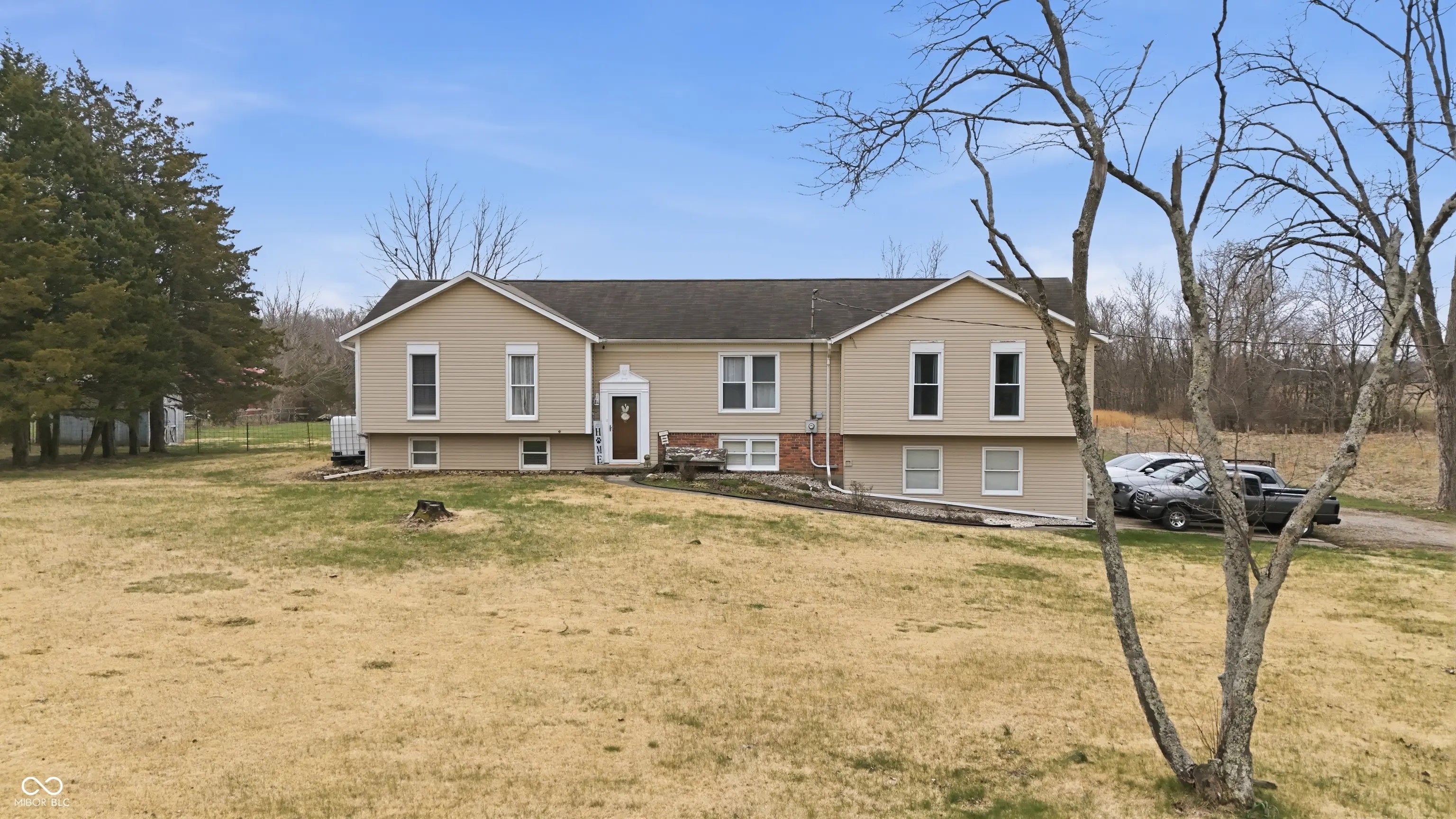 Photo of 17975 E County Road 365 N Hope, IN 47246
