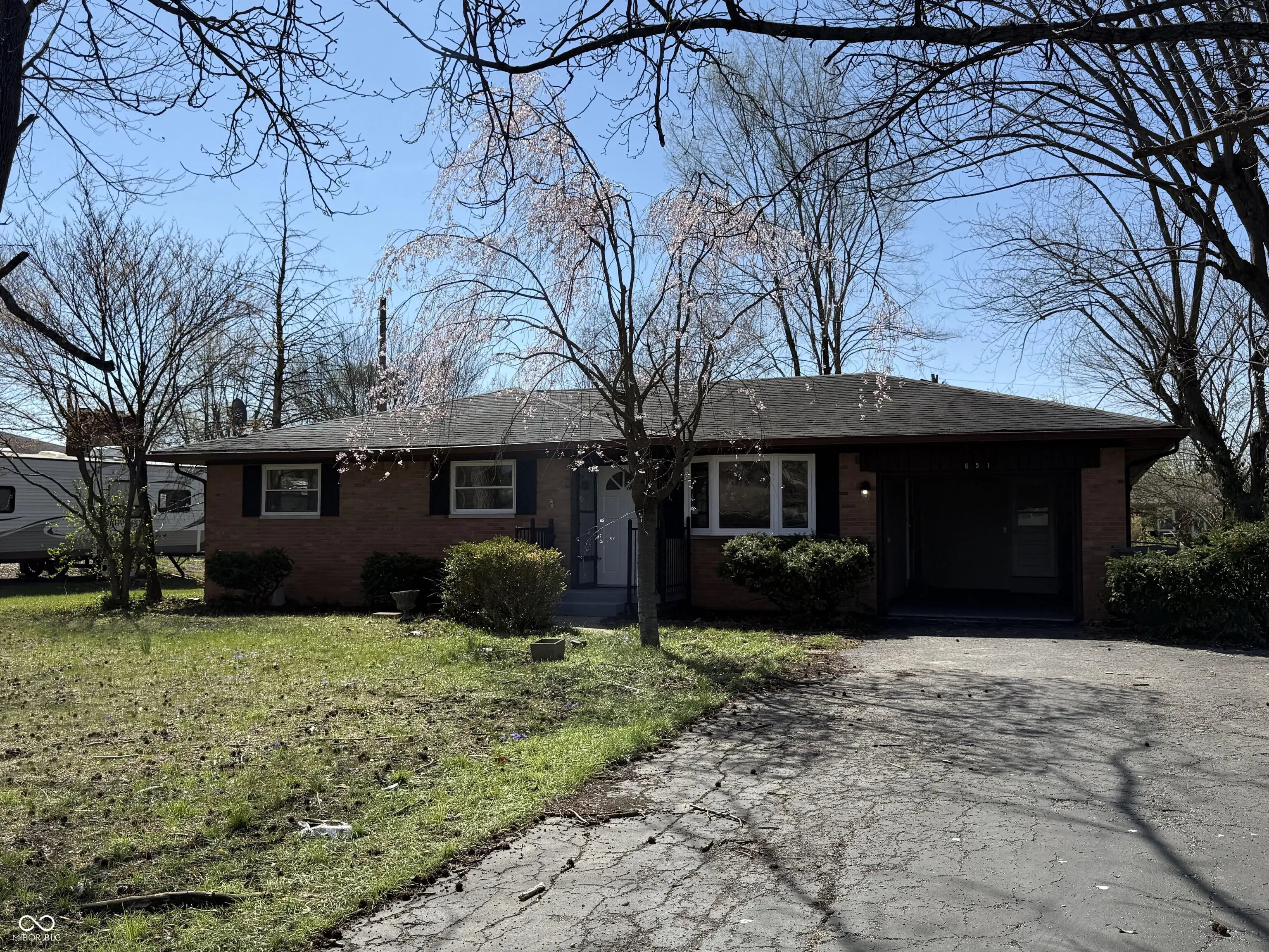Photo of 651 Fabyan Road Indianapolis, IN 46217