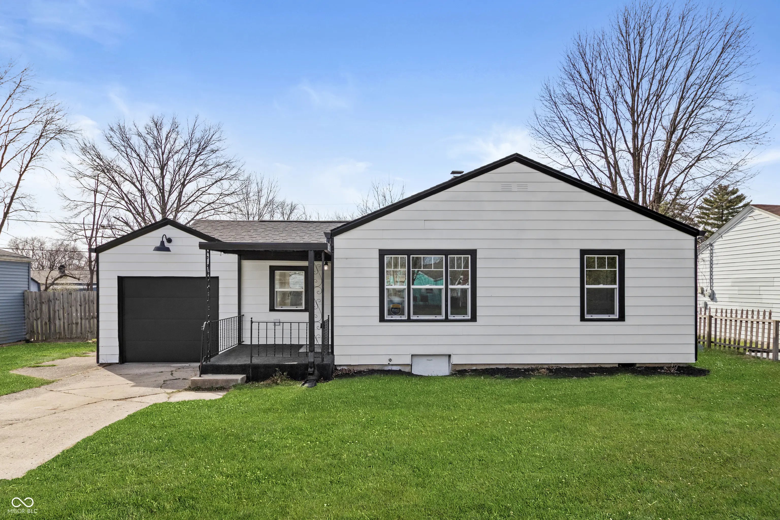 Photo of 440 Manhattan Avenue Indianapolis, IN 46241